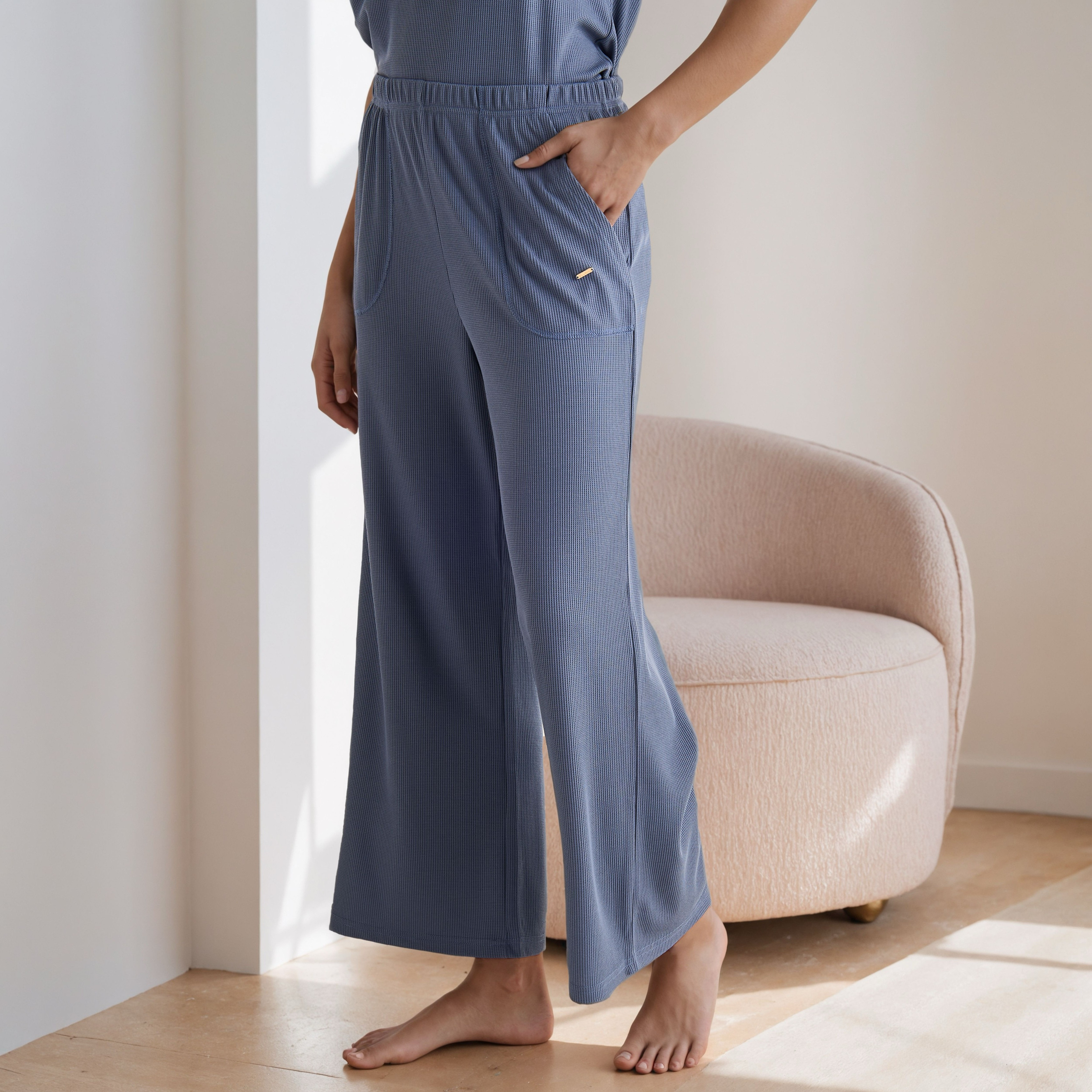 طقم بيجاما بارز الملمس-women-clothing-nightwear-pyjamas-longsets-image-3