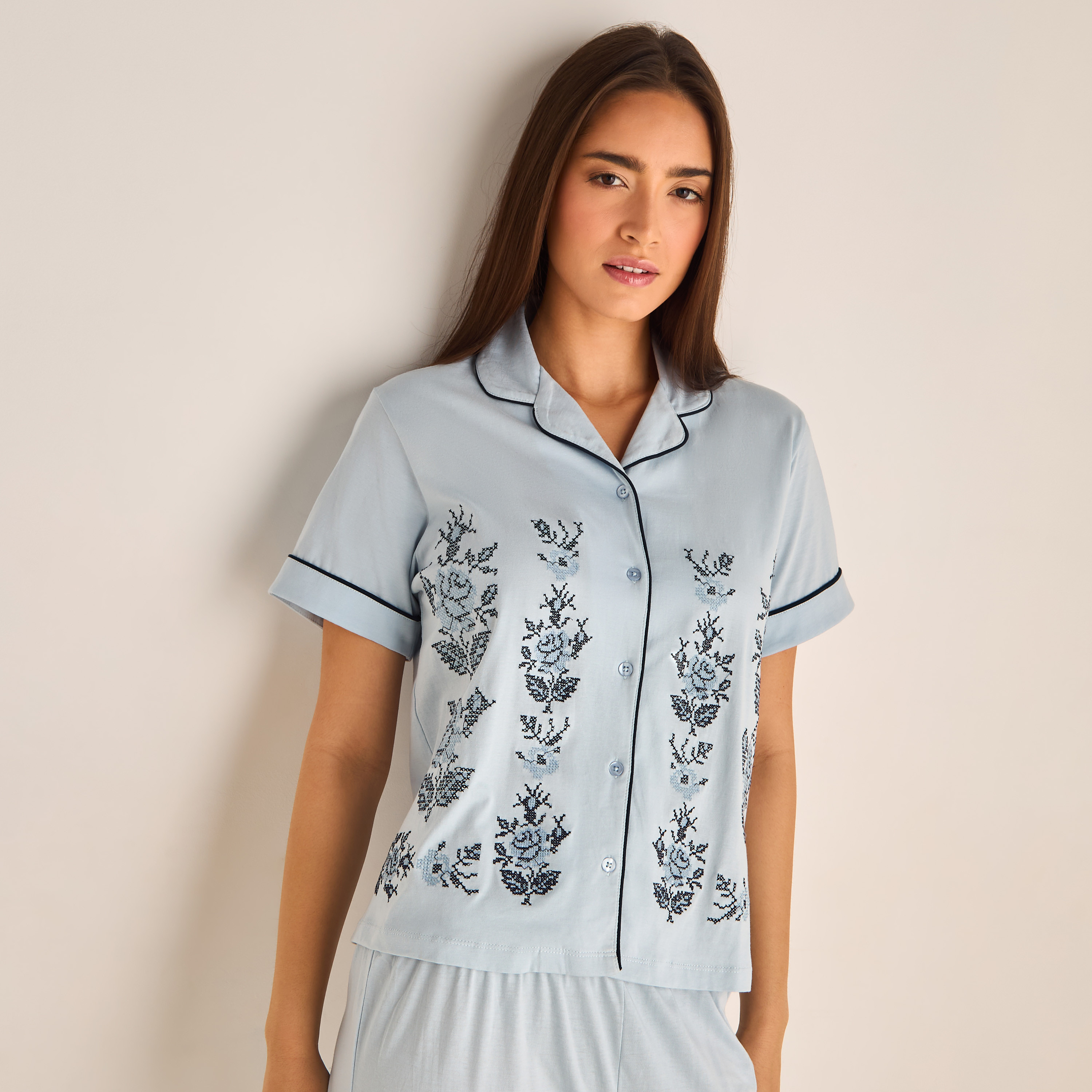 Floral Embroidered Cotton Pyjama Set-women-clothing-nightwear-pyjamas-longsets-image-2