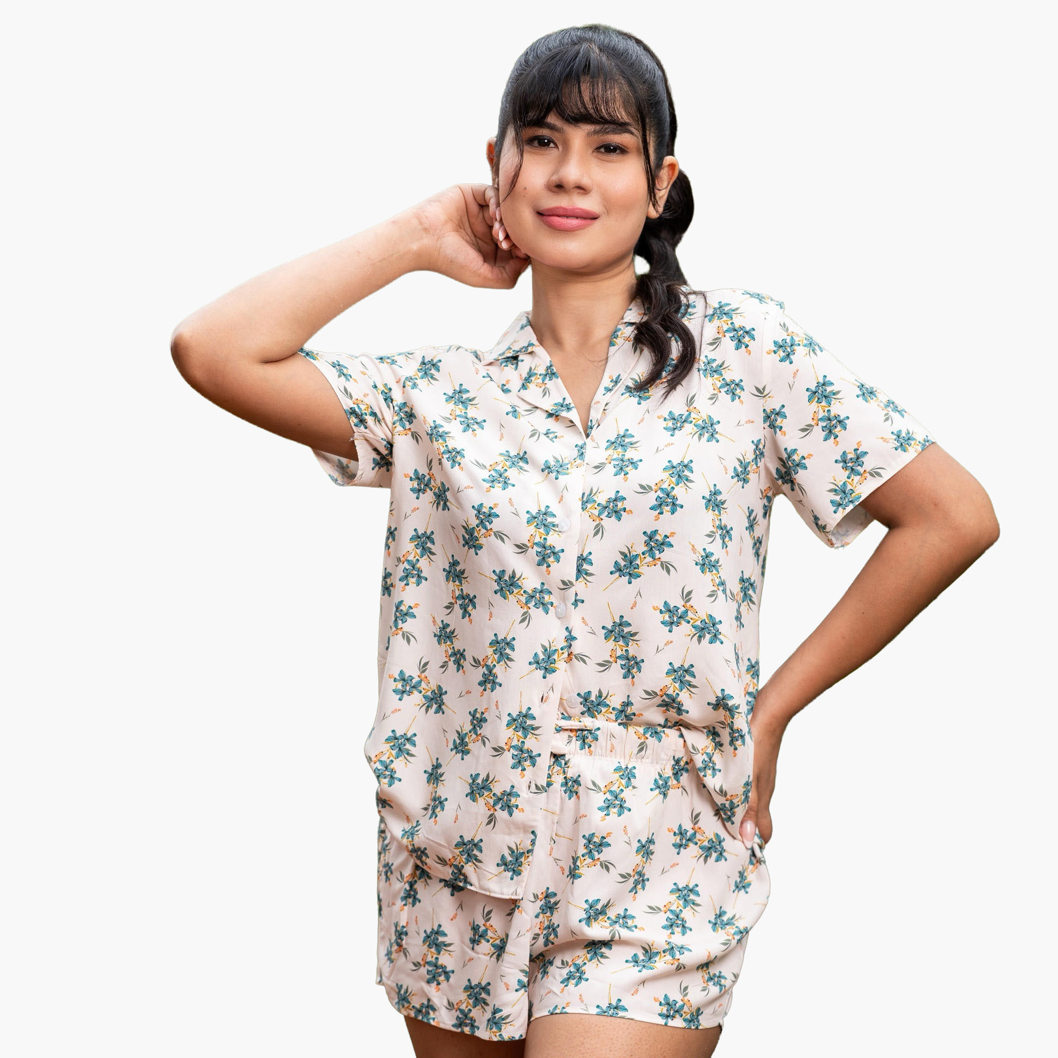 طقم بيجاما شورت وقميص من آدارايا-women-clothing-nightwear-pyjamas-shortsets-image-1