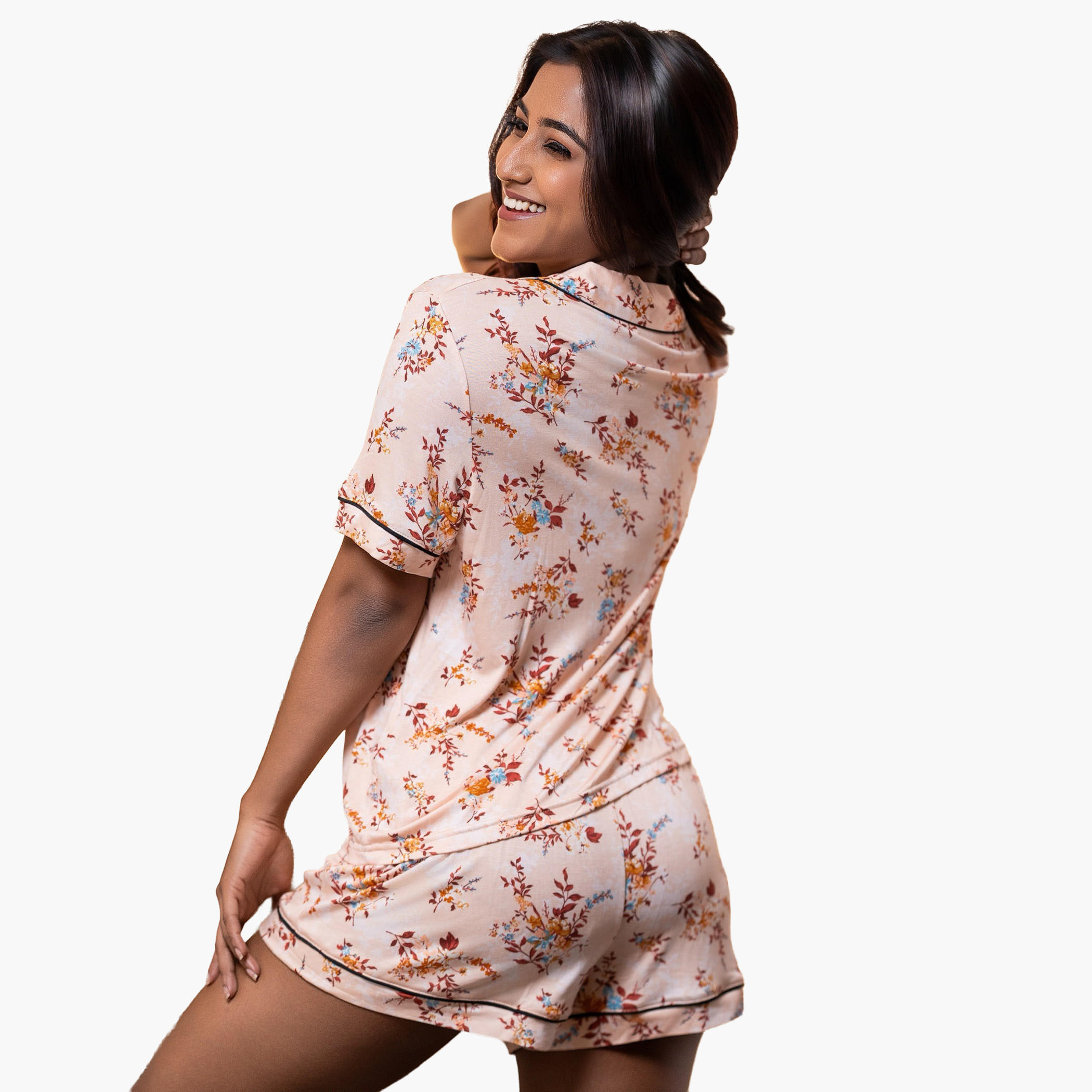 طقم بيجاما شورت وقميص من الرايون من آدارايا-women-clothing-nightwear-pyjamas-shortsets-image-2