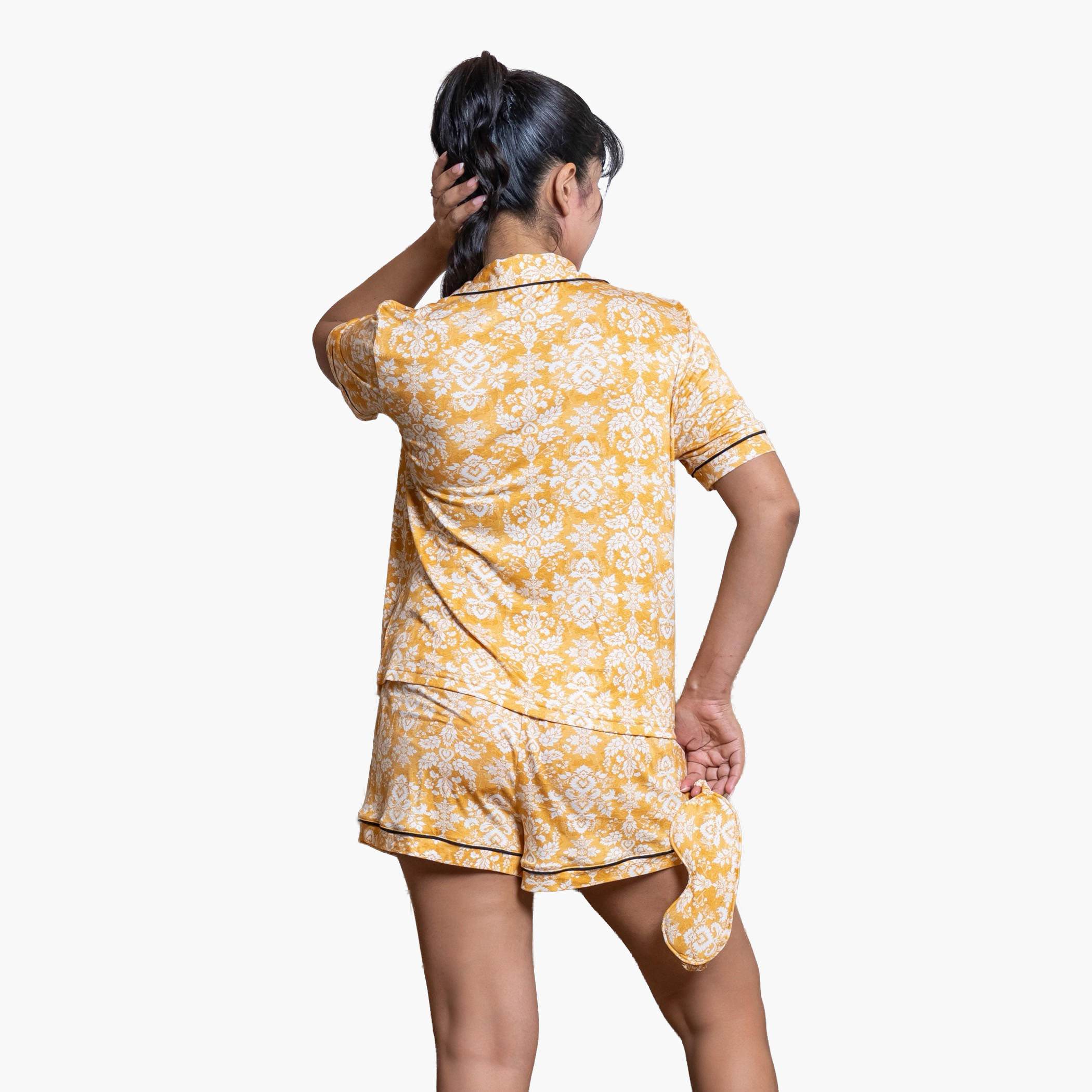 طقم بيجاما شورت وقميص من الرايون من آدارايا-women-clothing-nightwear-pyjamas-shortsets-image-3