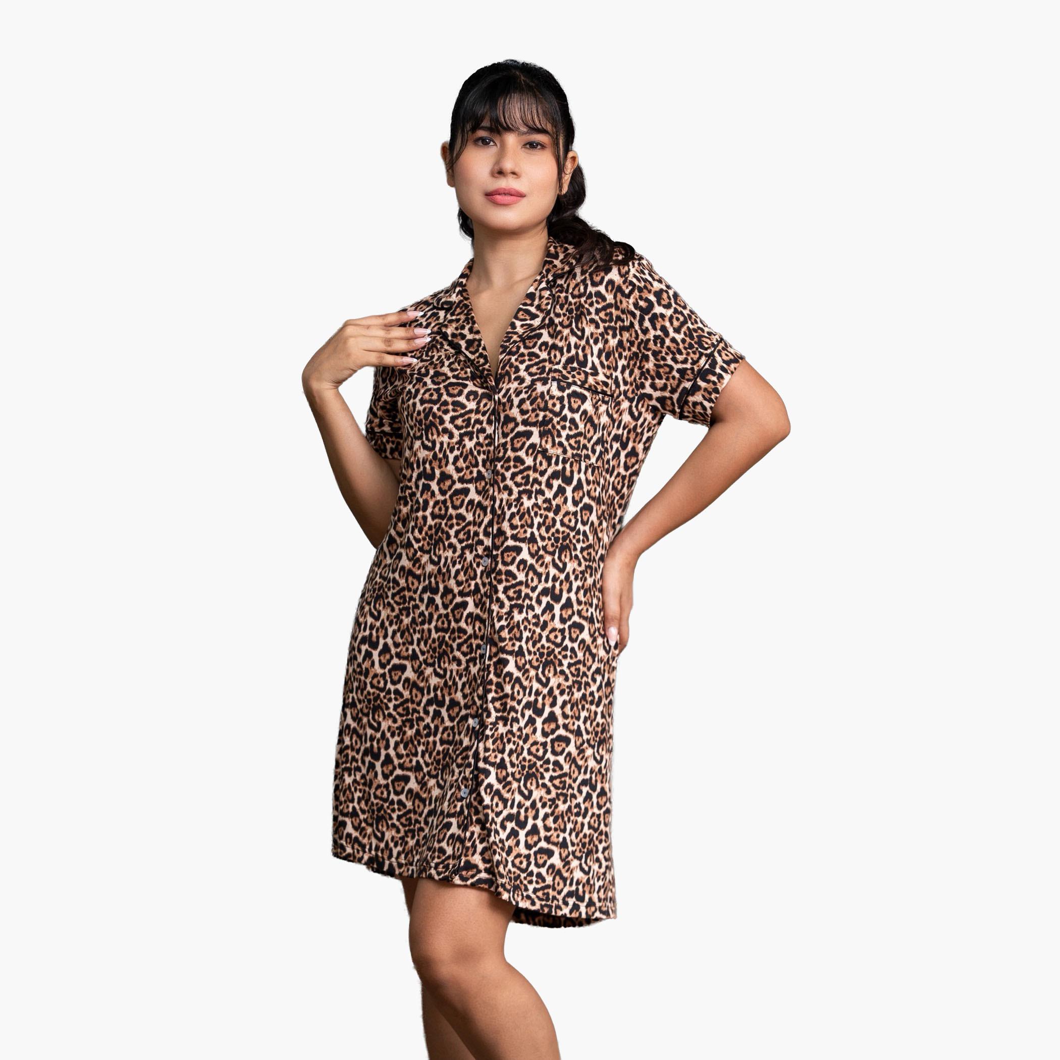قميص نوم قصير بأكمام قصيرة وطبعات من آدارايا-women-clothing-nightwear-nighties-image-1