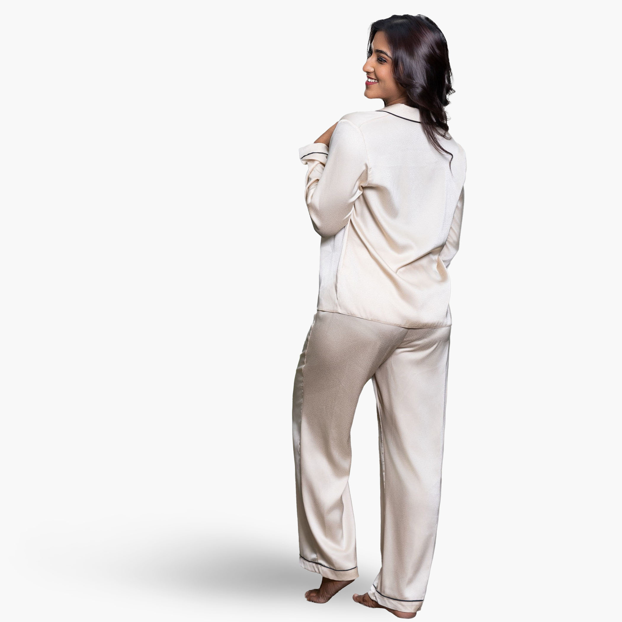 طقم بنطلون بيجاما وقميص من آدارايا-women-clothing-nightwear-pyjamas-longsets-image-3