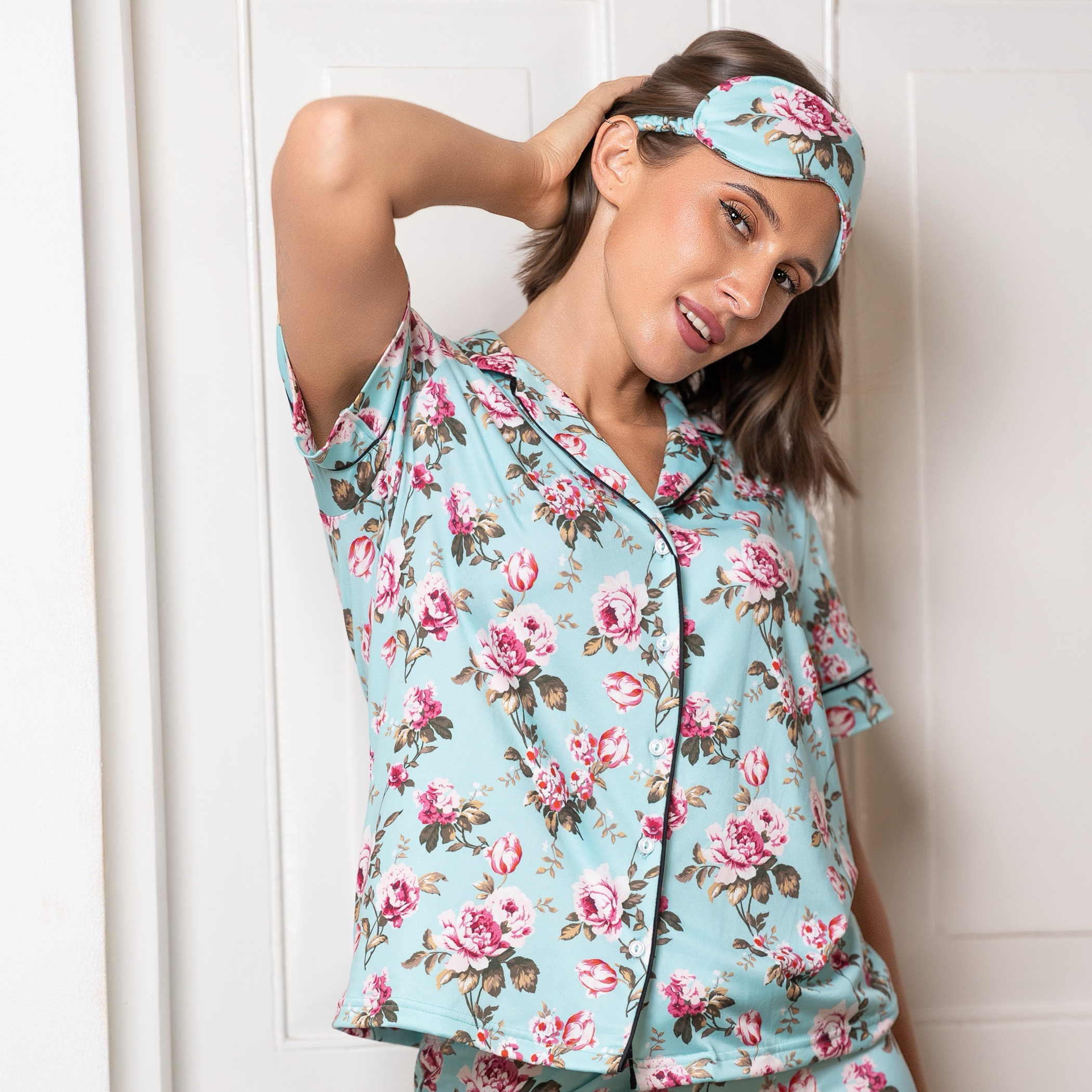 Aadaraya Pyjama Set Button-Down Shirt & Trousers-women-clothing-nightwear-pyjamas-longsets-image-8