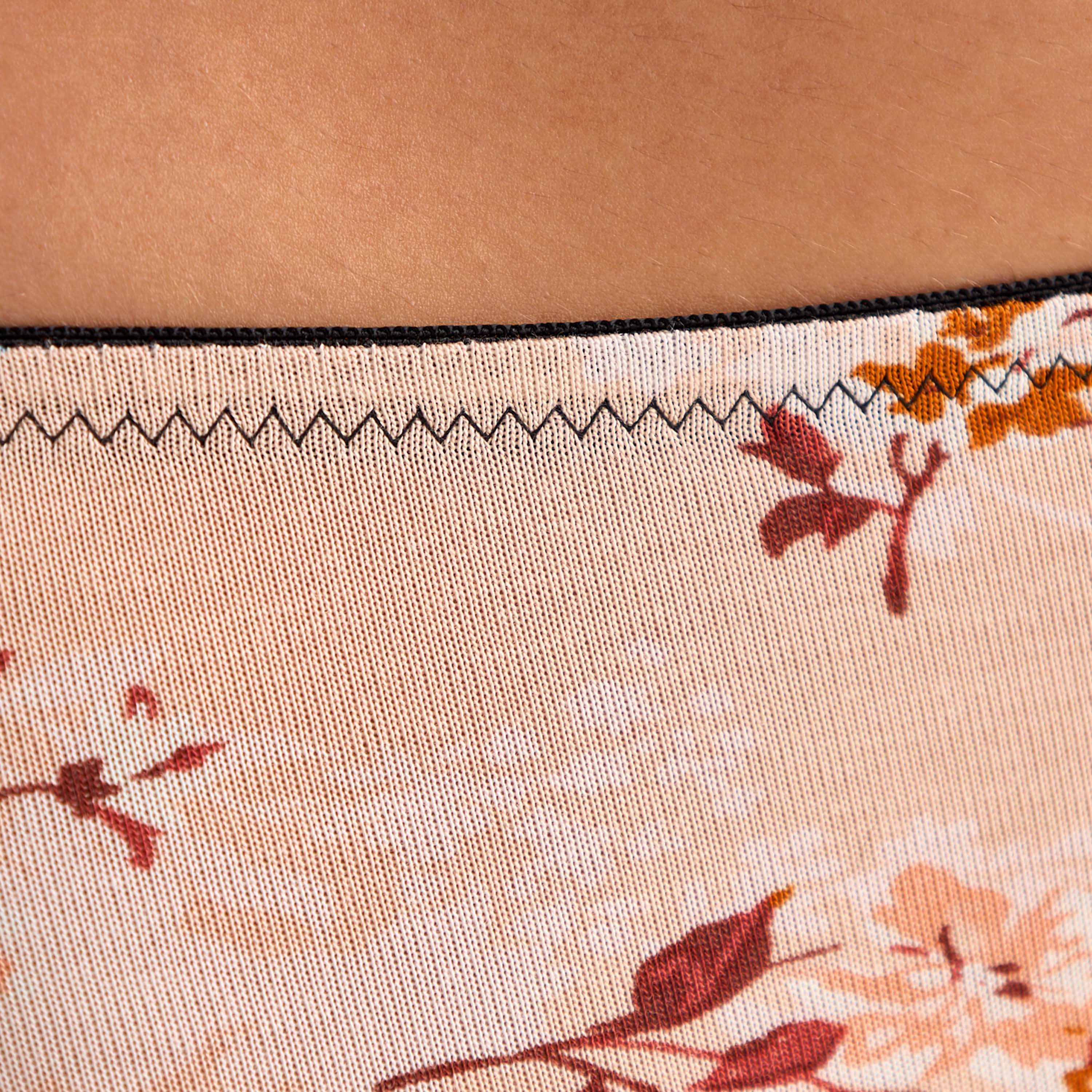 سروال داخلي بحواف دانتيل وطبعات زهرية من آدارايا-women-clothing-lingerie-panties-image-5