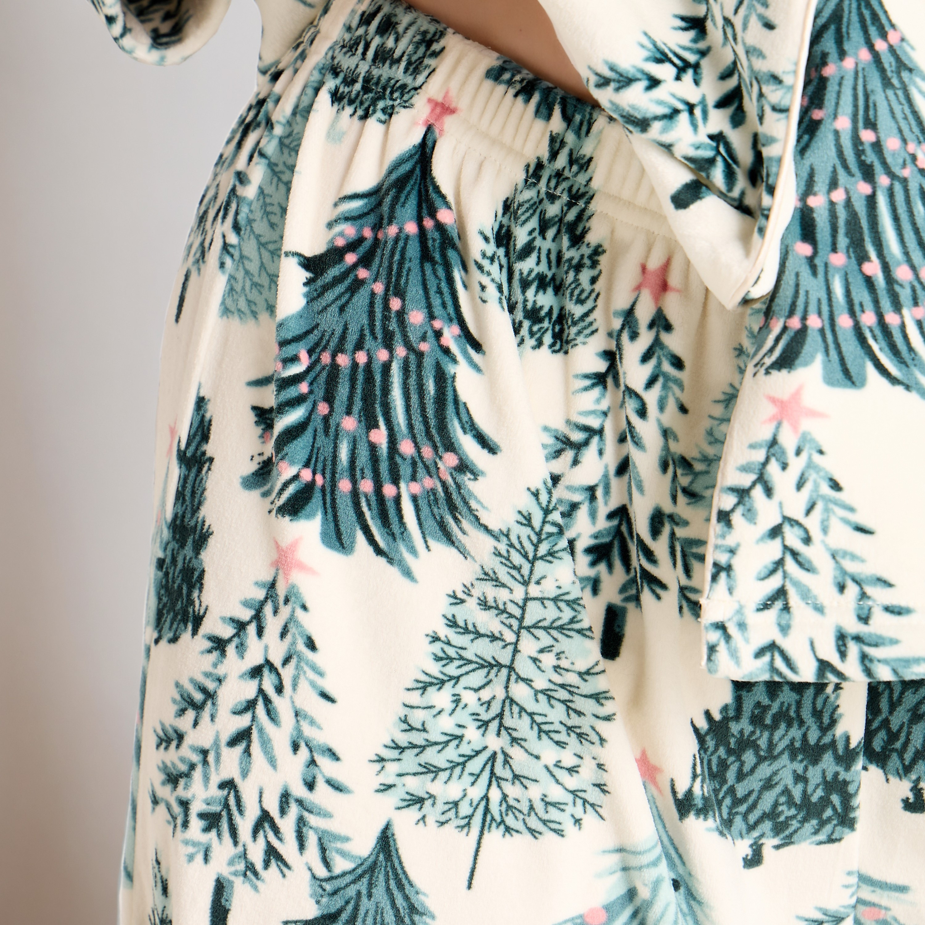 Printed Pyjama Set-women-clothing-nightwear-pyjamas-longsets-image-7