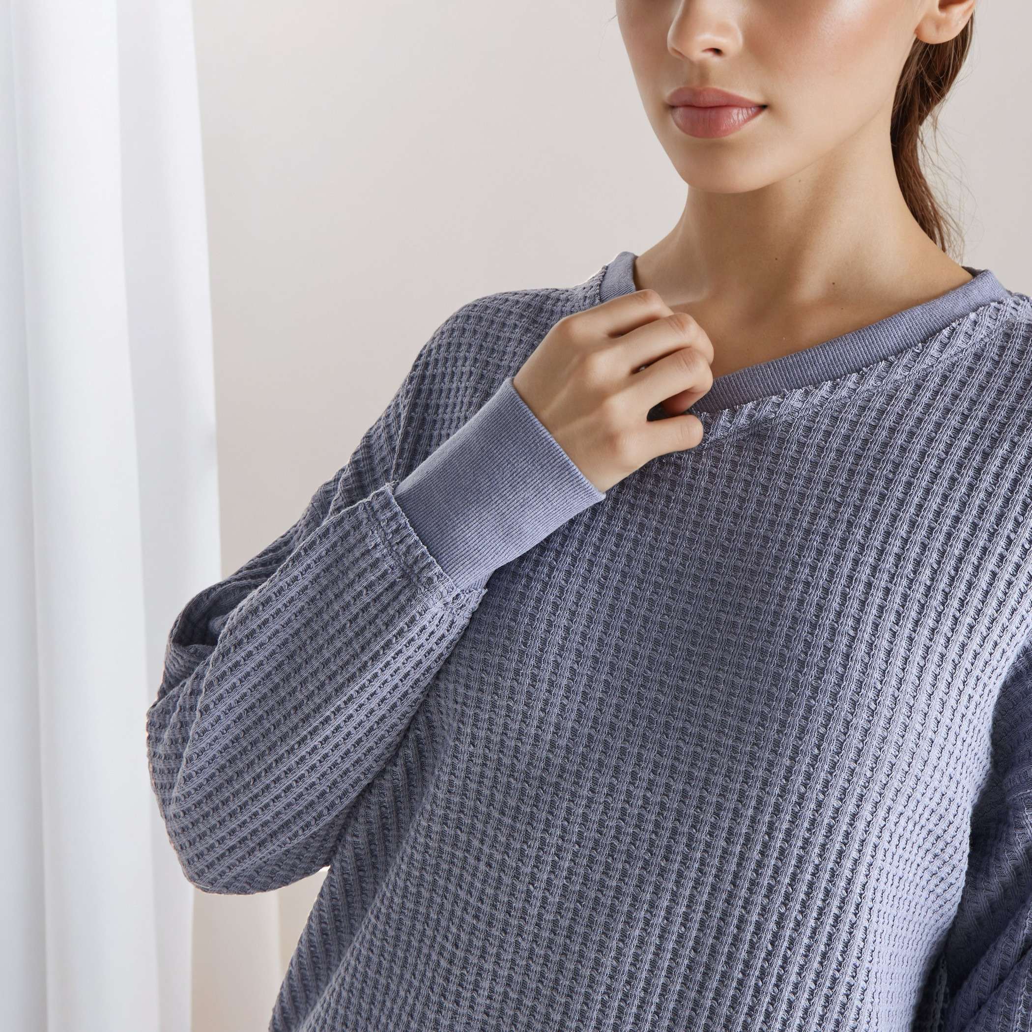طقم بيجاما سويت شيرت وبنطلون بارز الملمس-women-clothing-nightwear-pyjamas-longsets-image-7