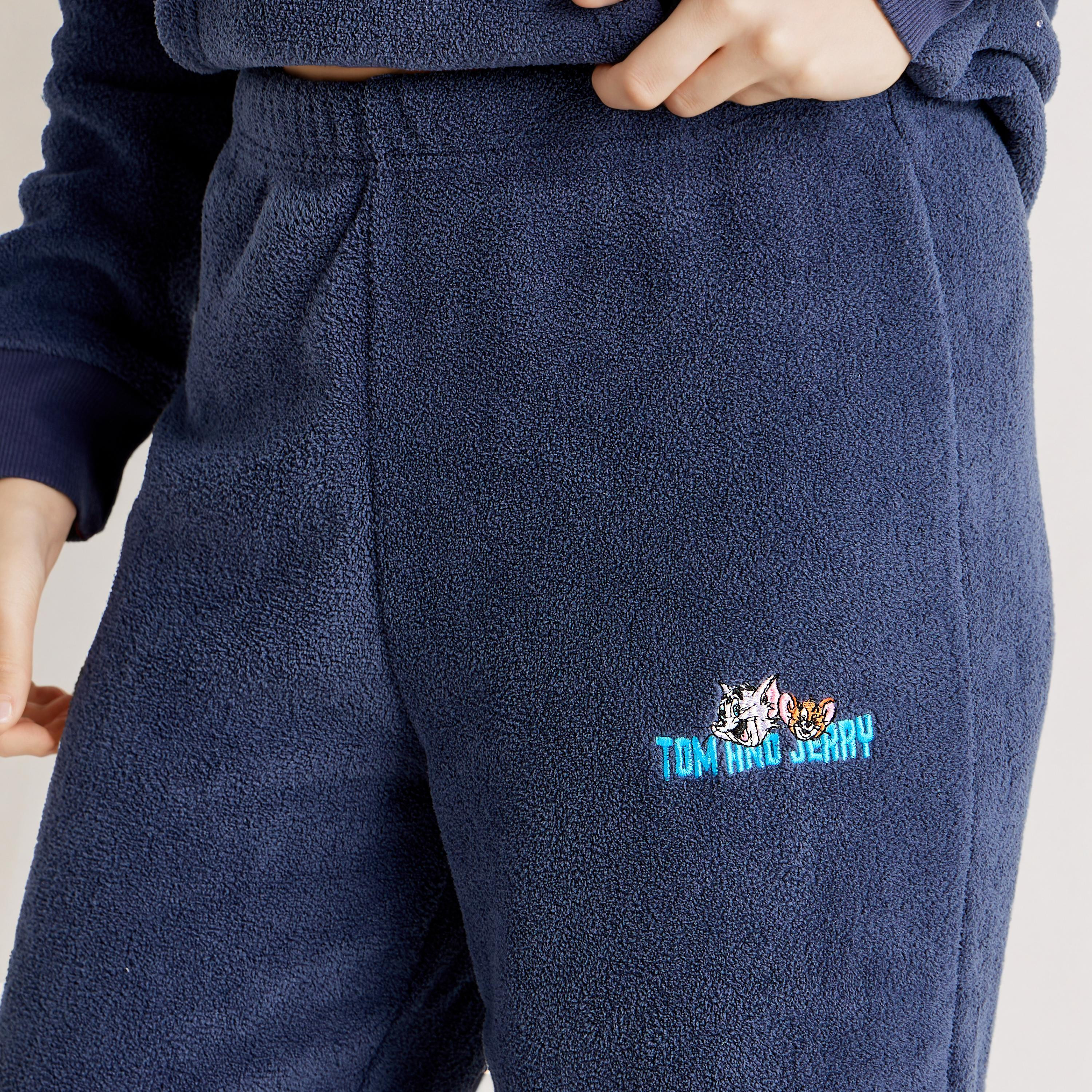 Pyjama Set Hooded Sweatshirt & Trousers-women-clothing-nightwear-pyjamas-longsets-image-6