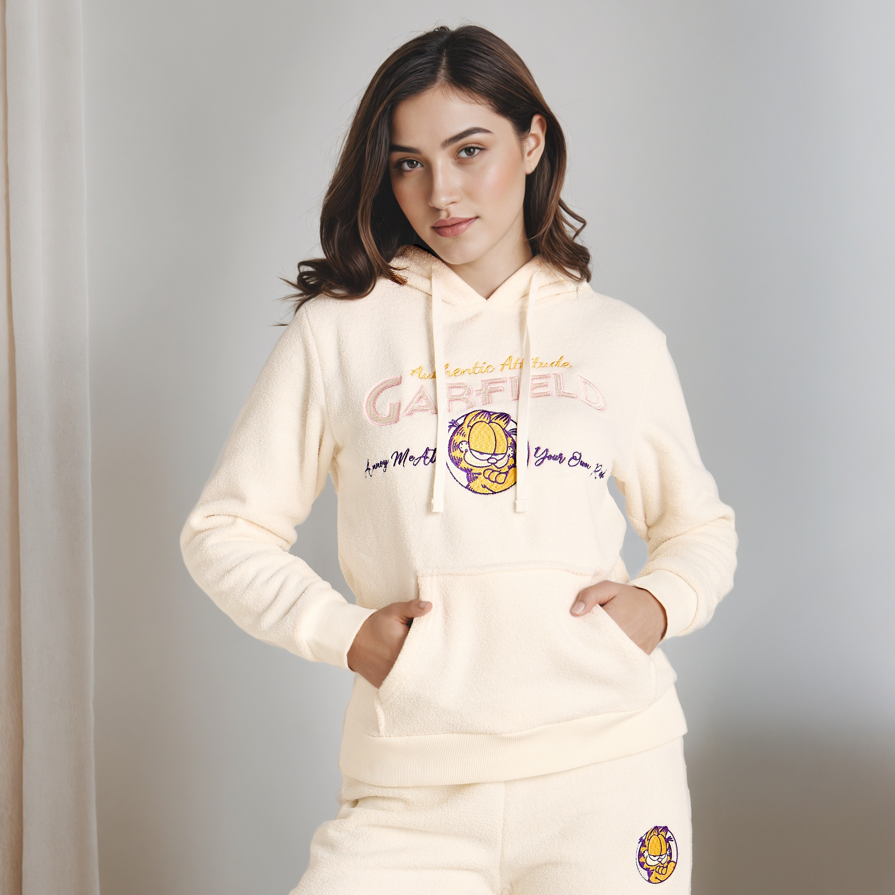 Pyjama Set Hooded Sweatshirt & Pyjamas-women-clothing-nightwear-pyjamas-longsets-image-2