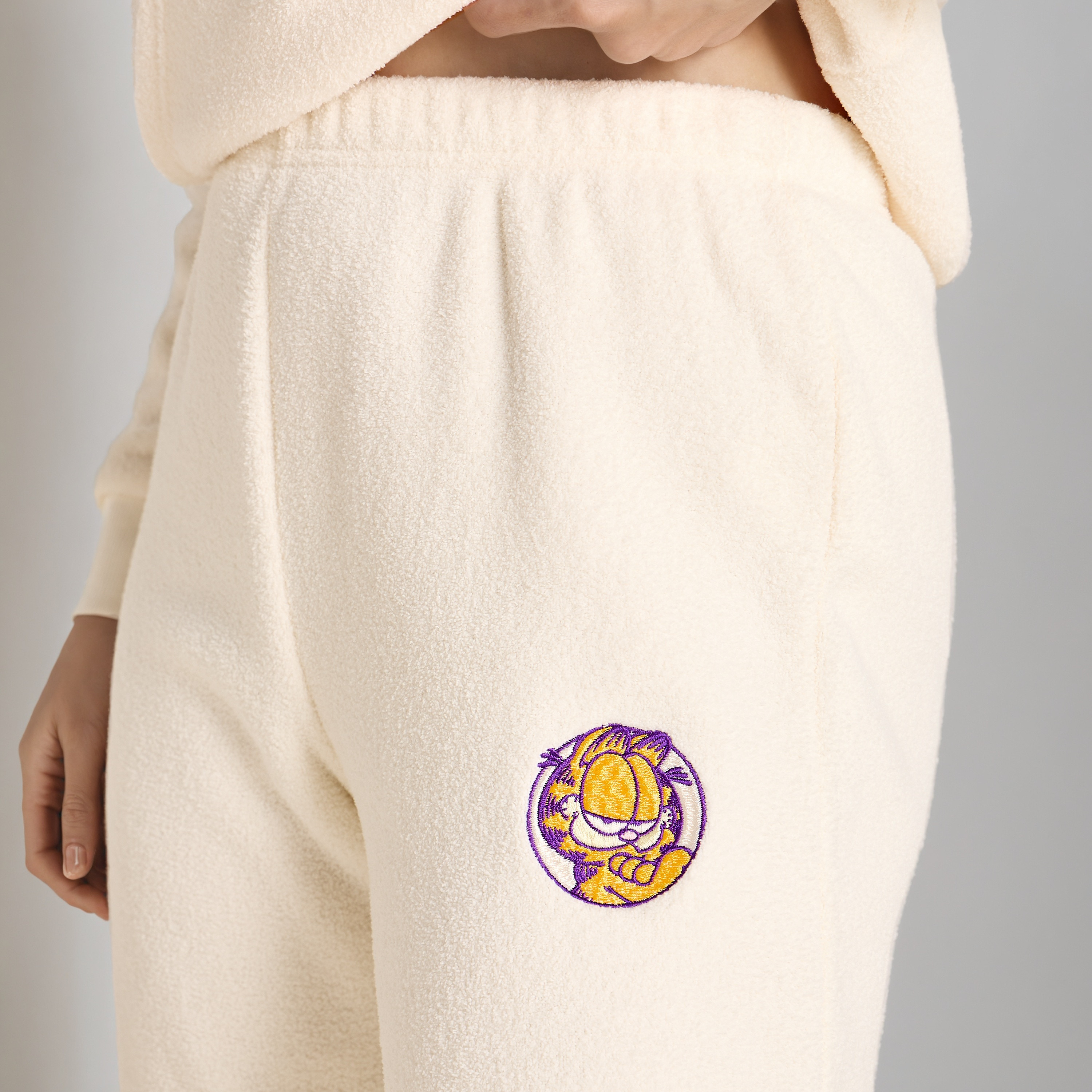 Pyjama Set Hooded Sweatshirt & Pyjamas-women-clothing-nightwear-pyjamas-longsets-image-6