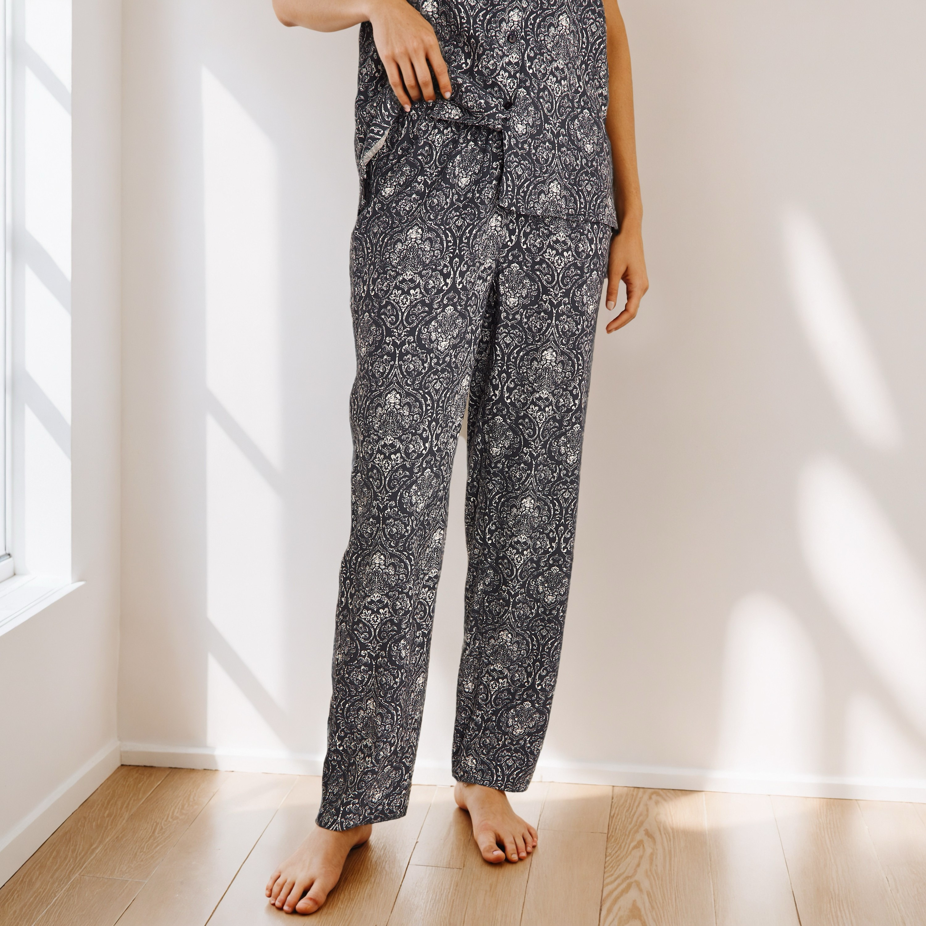 Floral Print Pyjama Set with Eye Mask-women-clothing-nightwear-pyjamas-longsets-image-4