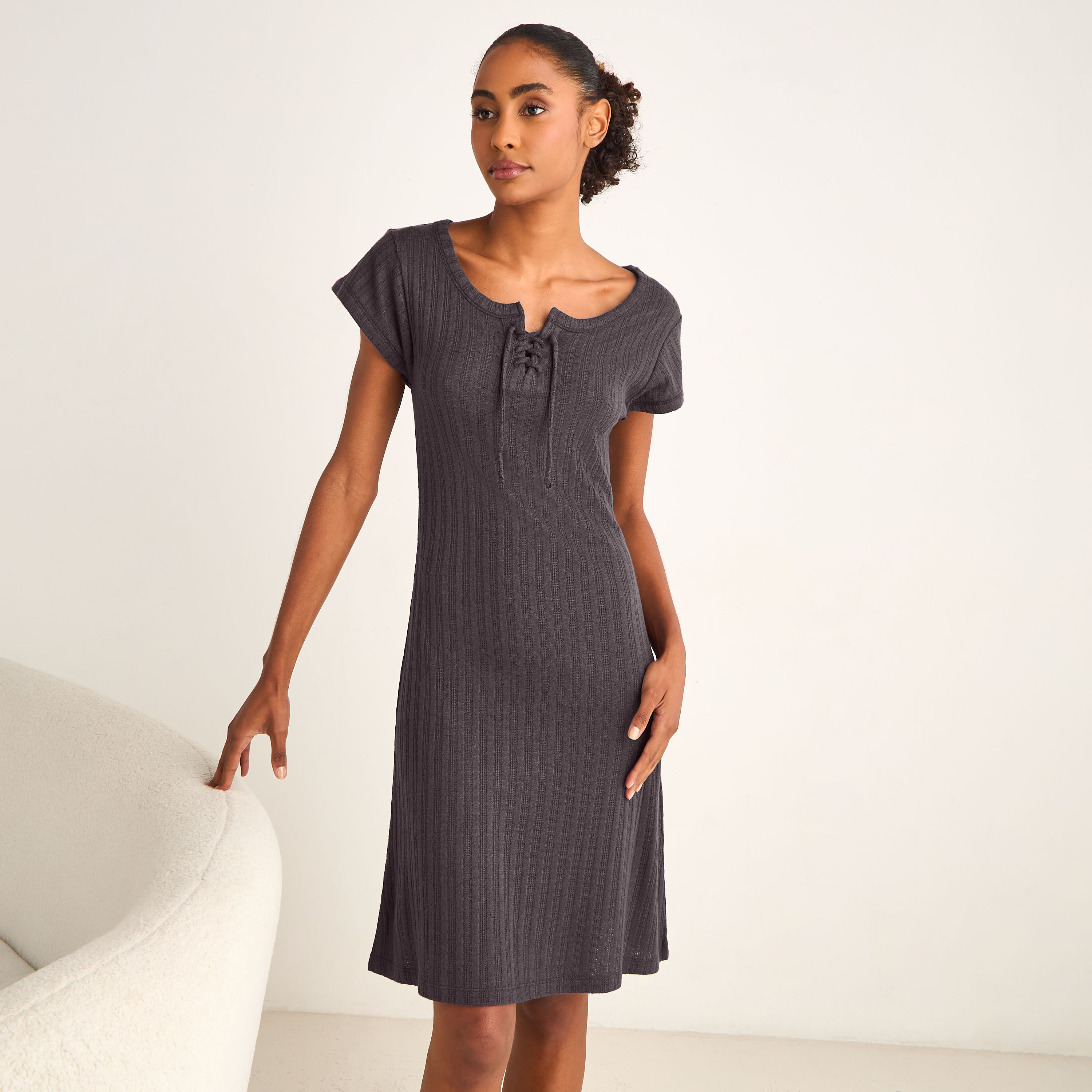 قميص نوم من مزيج الفيسكوز برباط على الرقبة-women-clothing-nightwear-nighties-image-1