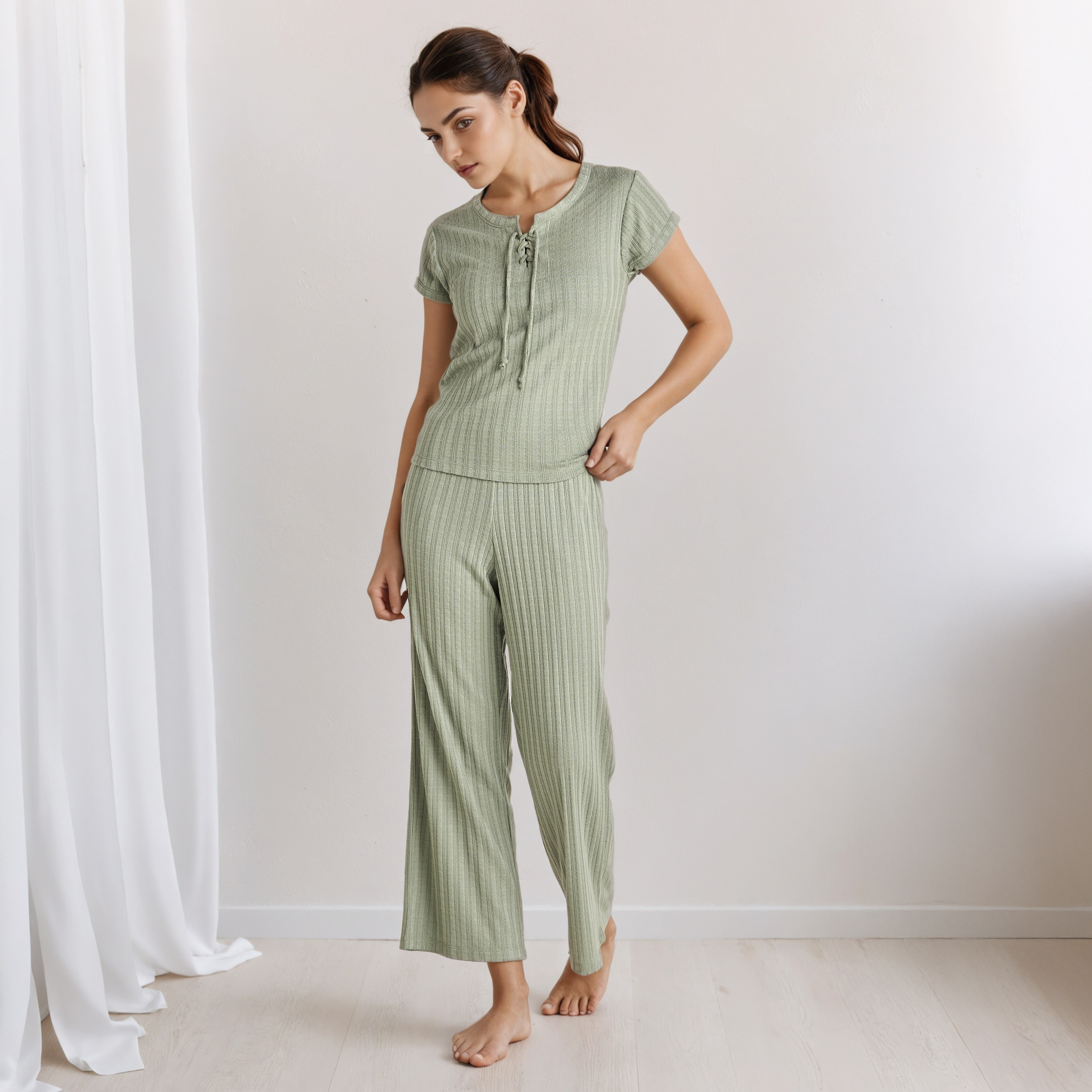 طقم بيجاما  تيشيرت وبنطلون برباط من مزيج الفيسكوز-women-clothing-nightwear-pyjamas-longsets-image-1