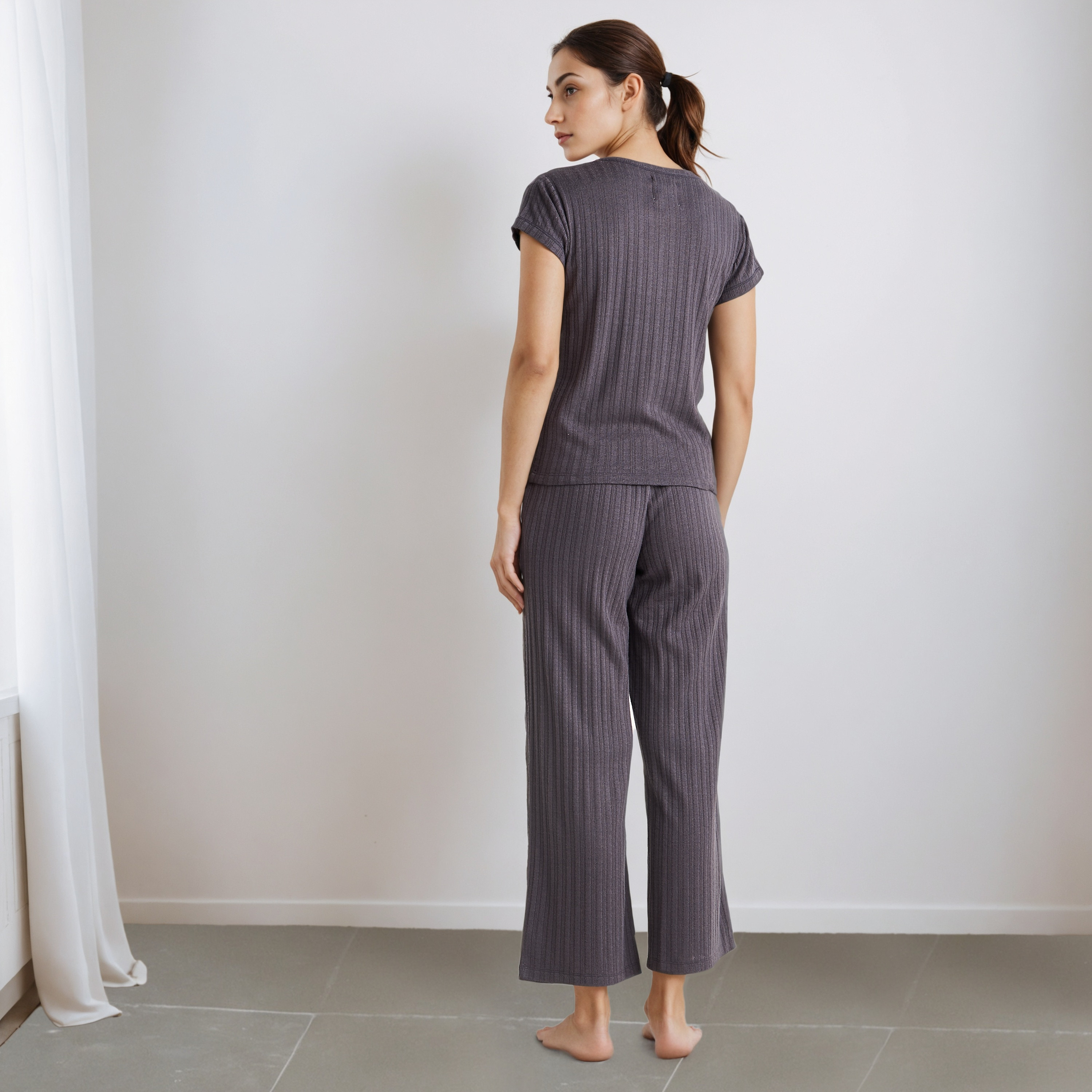 طقم بيجاما  تيشيرت وبنطلون برباط من مزيج الفيسكوز-women-clothing-nightwear-pyjamas-longsets-image-11