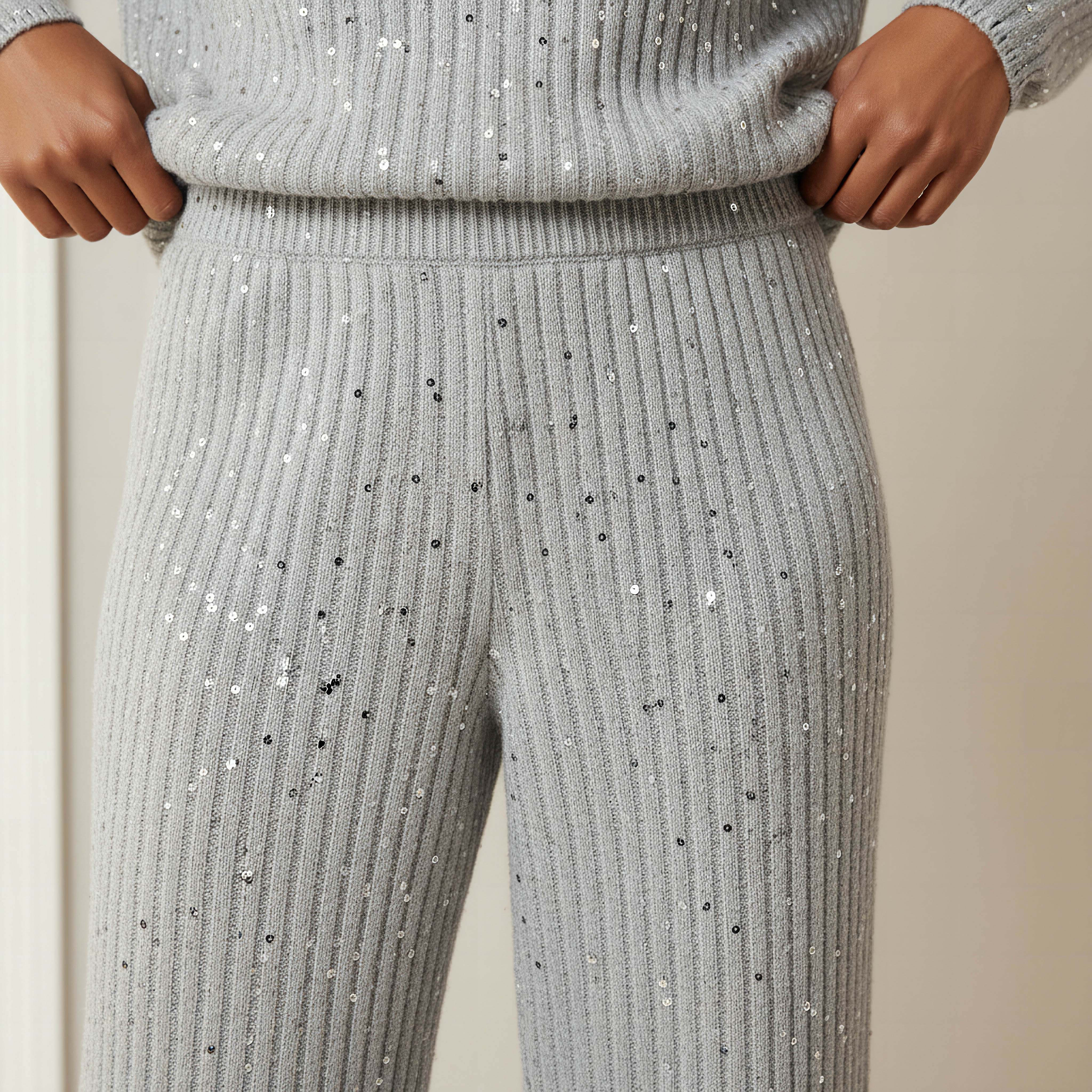 طقم بلوزة وبنطلون بيجاما مضلع-women-clothing-nightwear-pyjamas-longsets-image-1