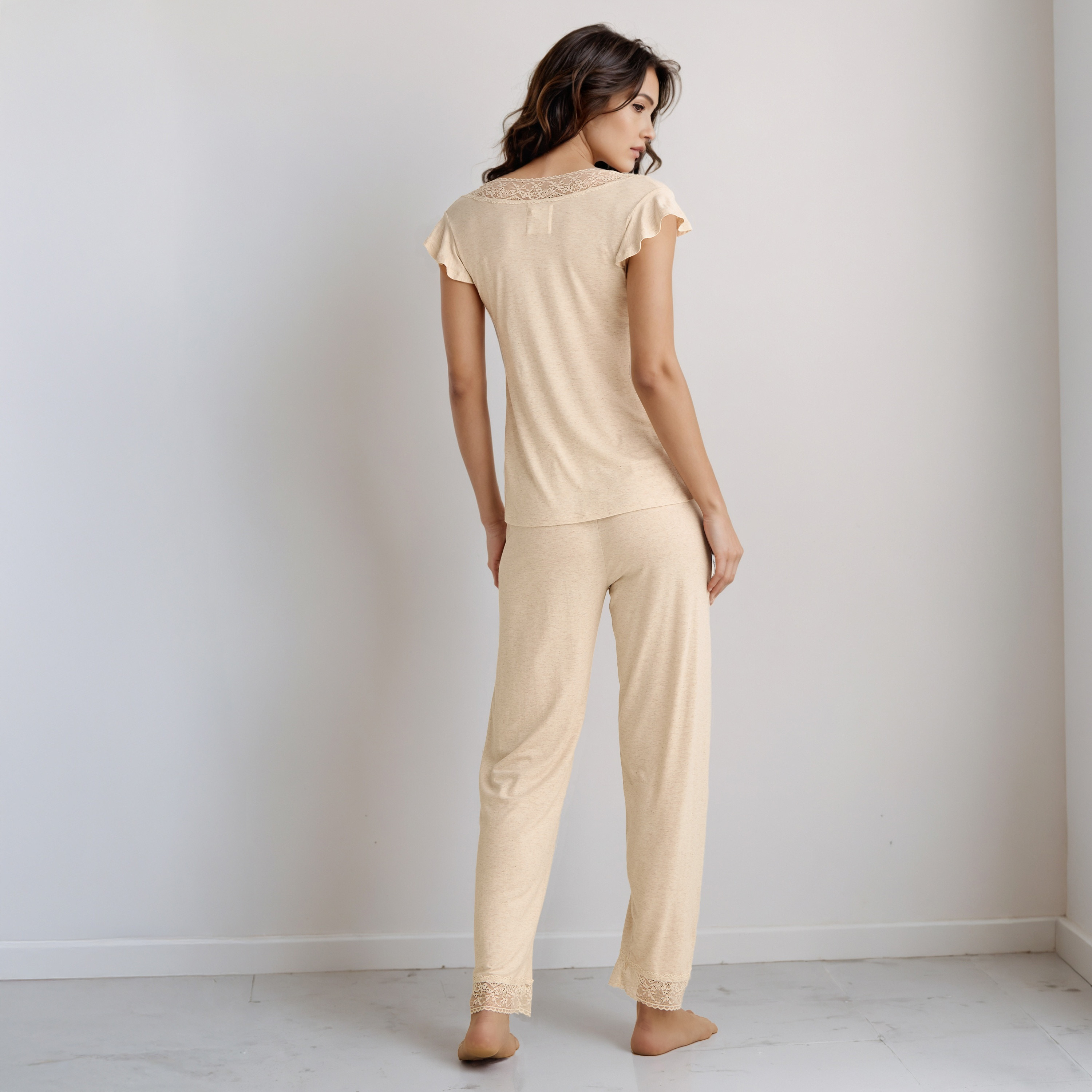 طقم بيجاما بلوزة بقصة دانتيل وبنطلون-women-clothing-nightwear-pyjamas-longsets-image-3