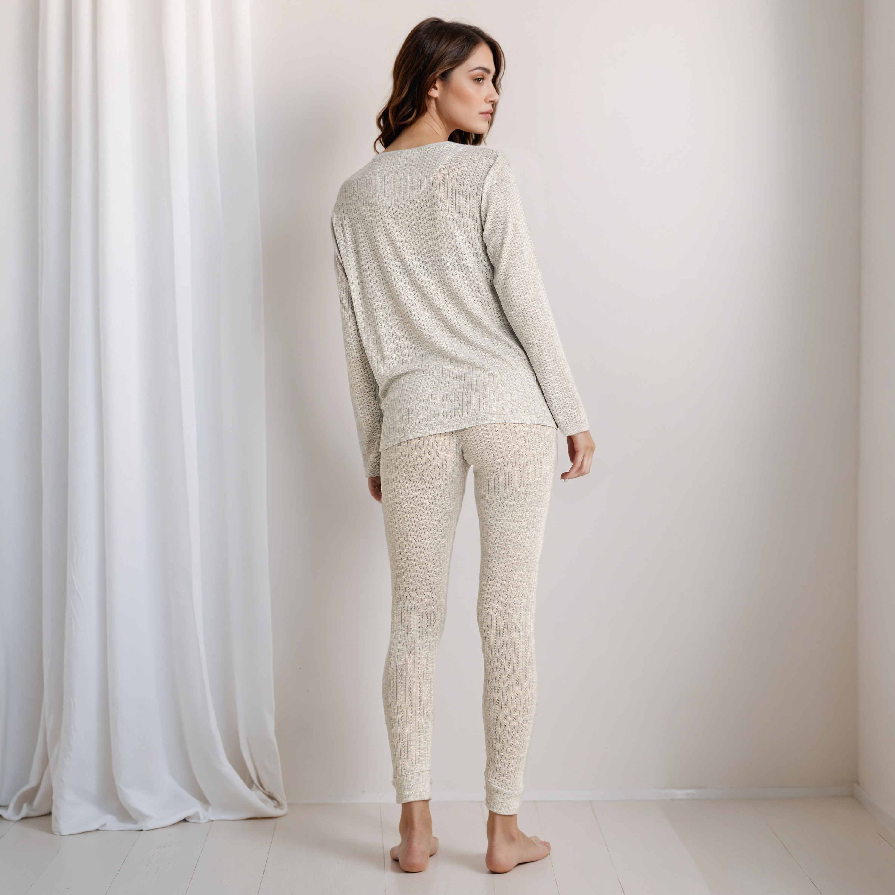 بلوزة حرارية-women-clothing-lingerie-thermals-image-7