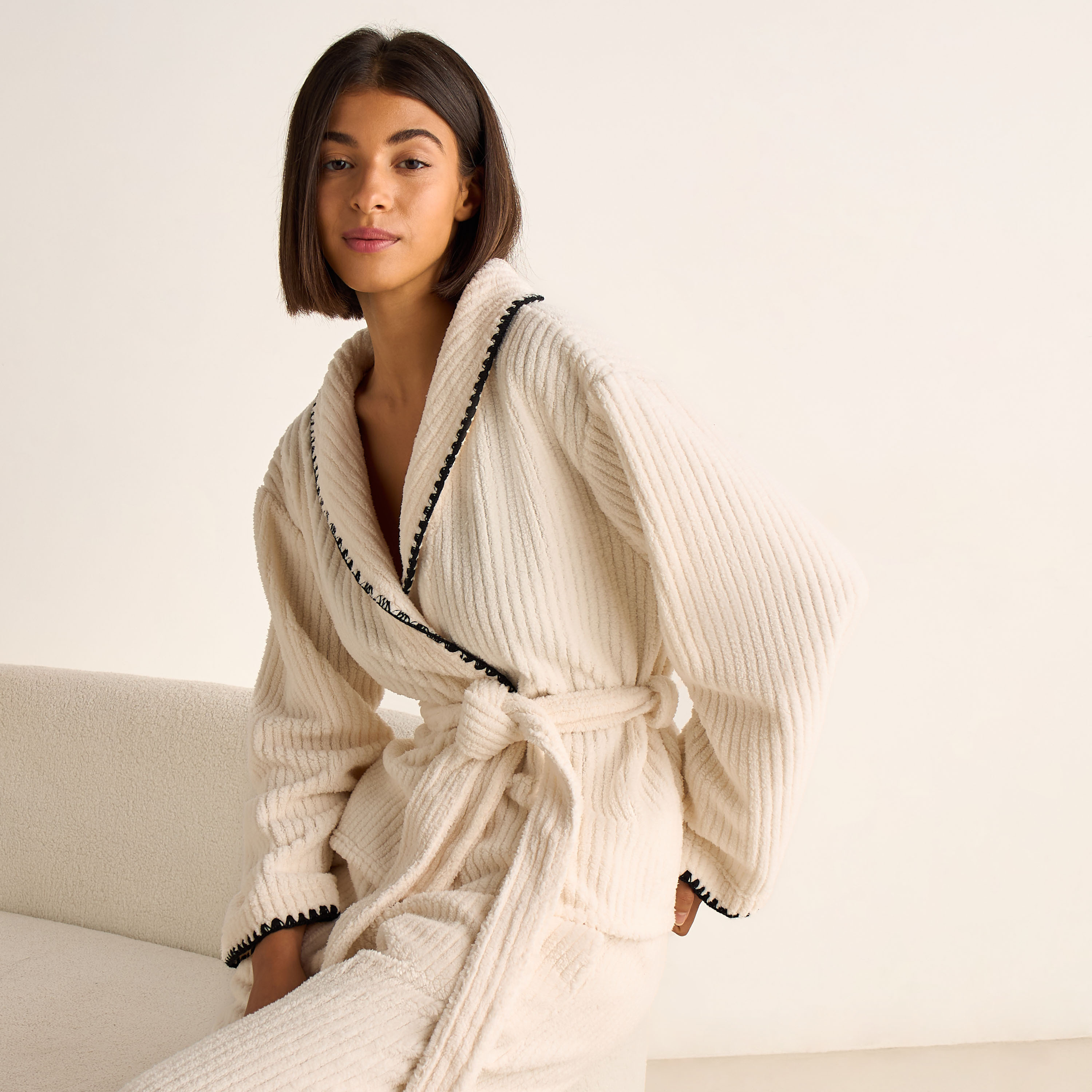 Pyjama Set Robe Top and Pants-women-clothing-nightwear-pyjamas-longsets-image-2