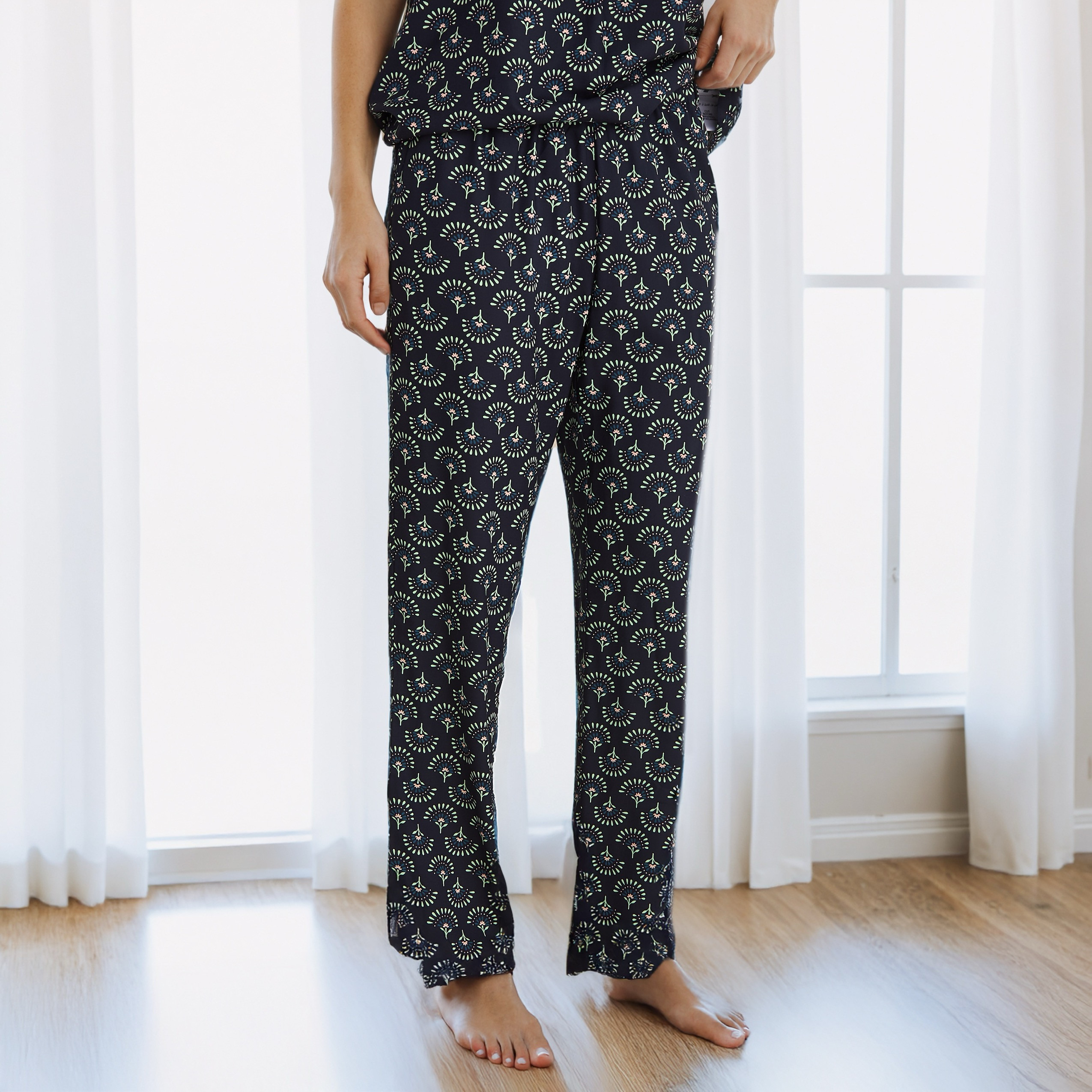 Printed Pyjama Set with Eye Mask-women-clothing-nightwear-pyjamas-longsets-image-4
