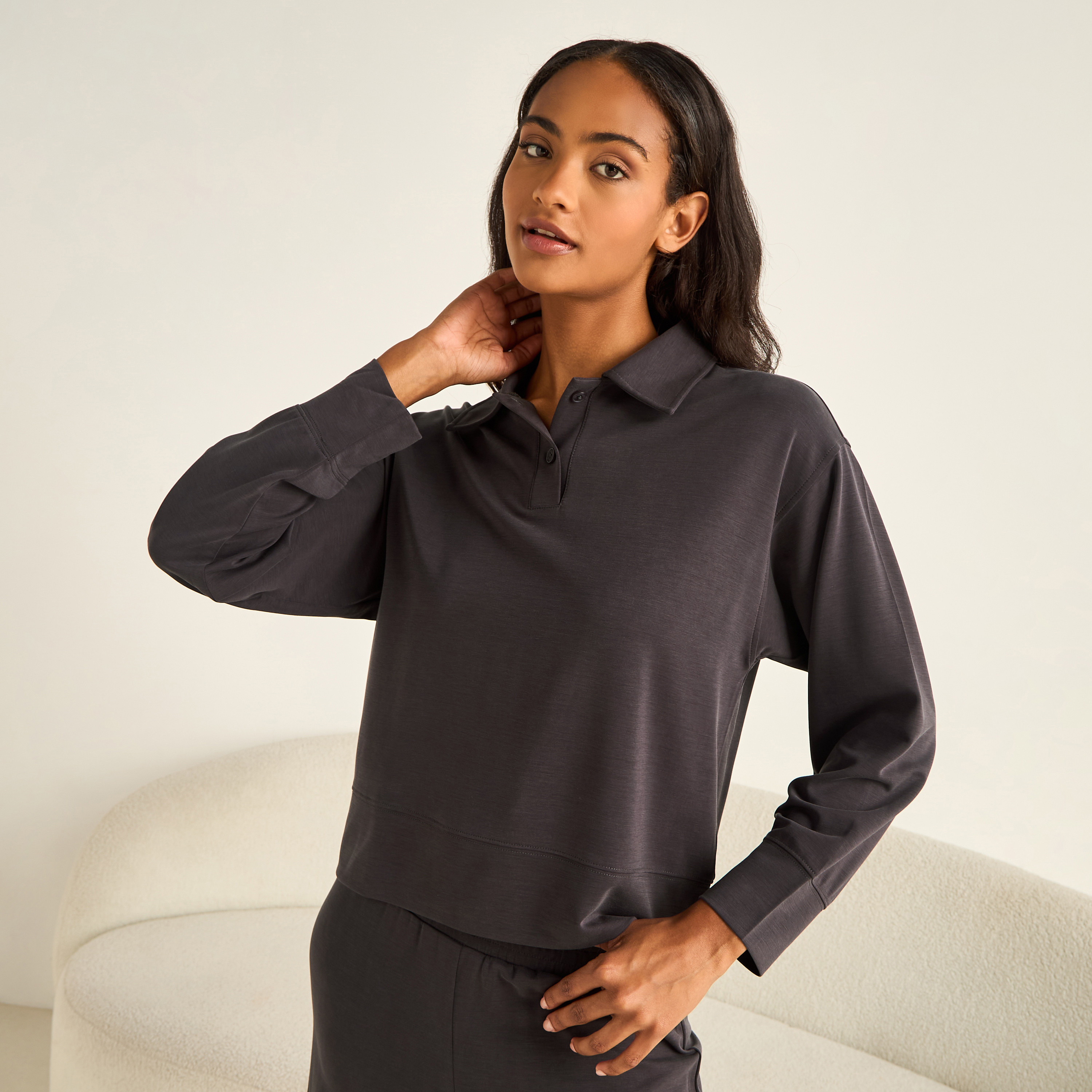 طقم بيجاما من بنطلون وتيشيرت بياقة-women-clothing-nightwear-pyjamas-longsets-image-14