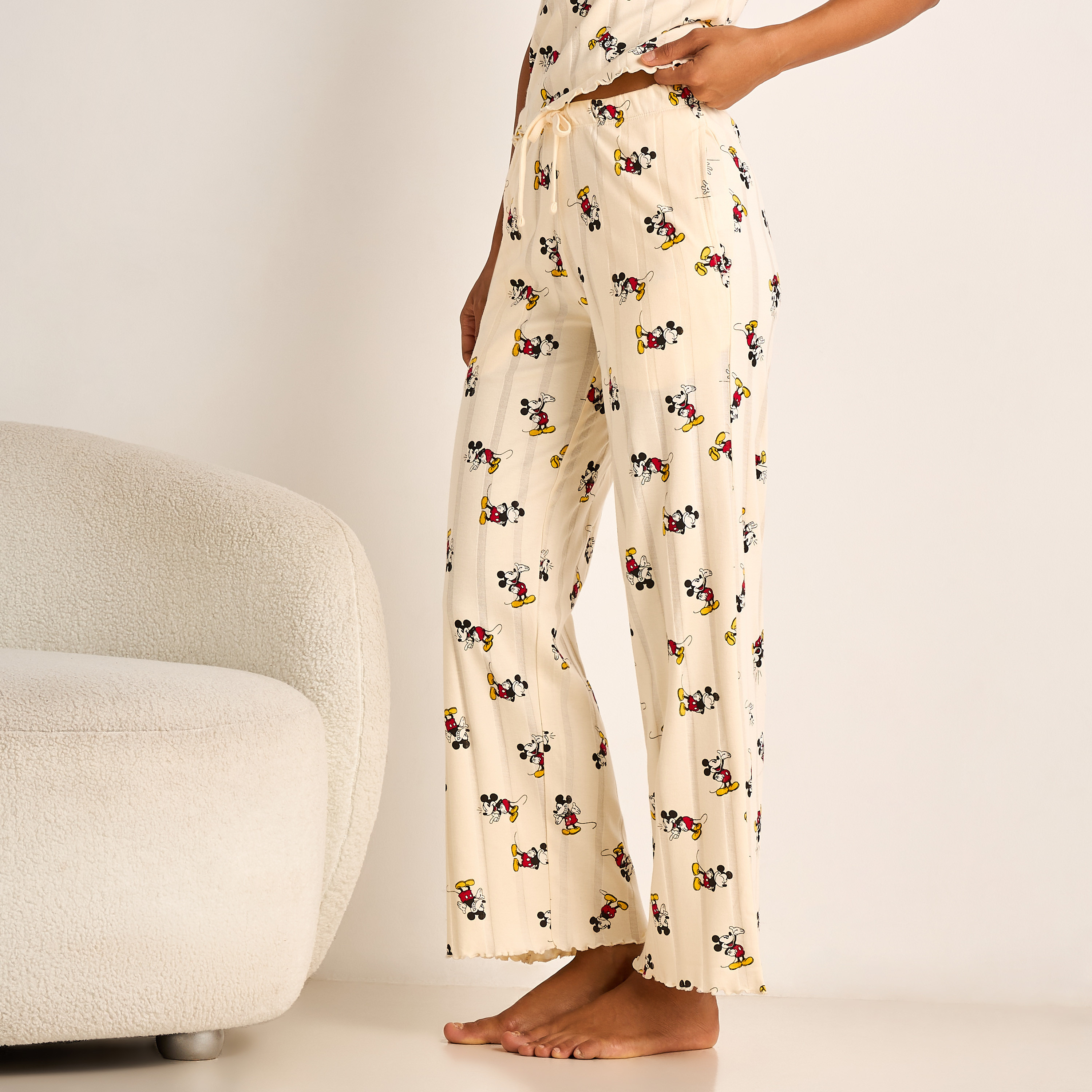 Pyjama Set Top & Trousers-women-clothing-nightwear-pyjamas-longsets-image-3