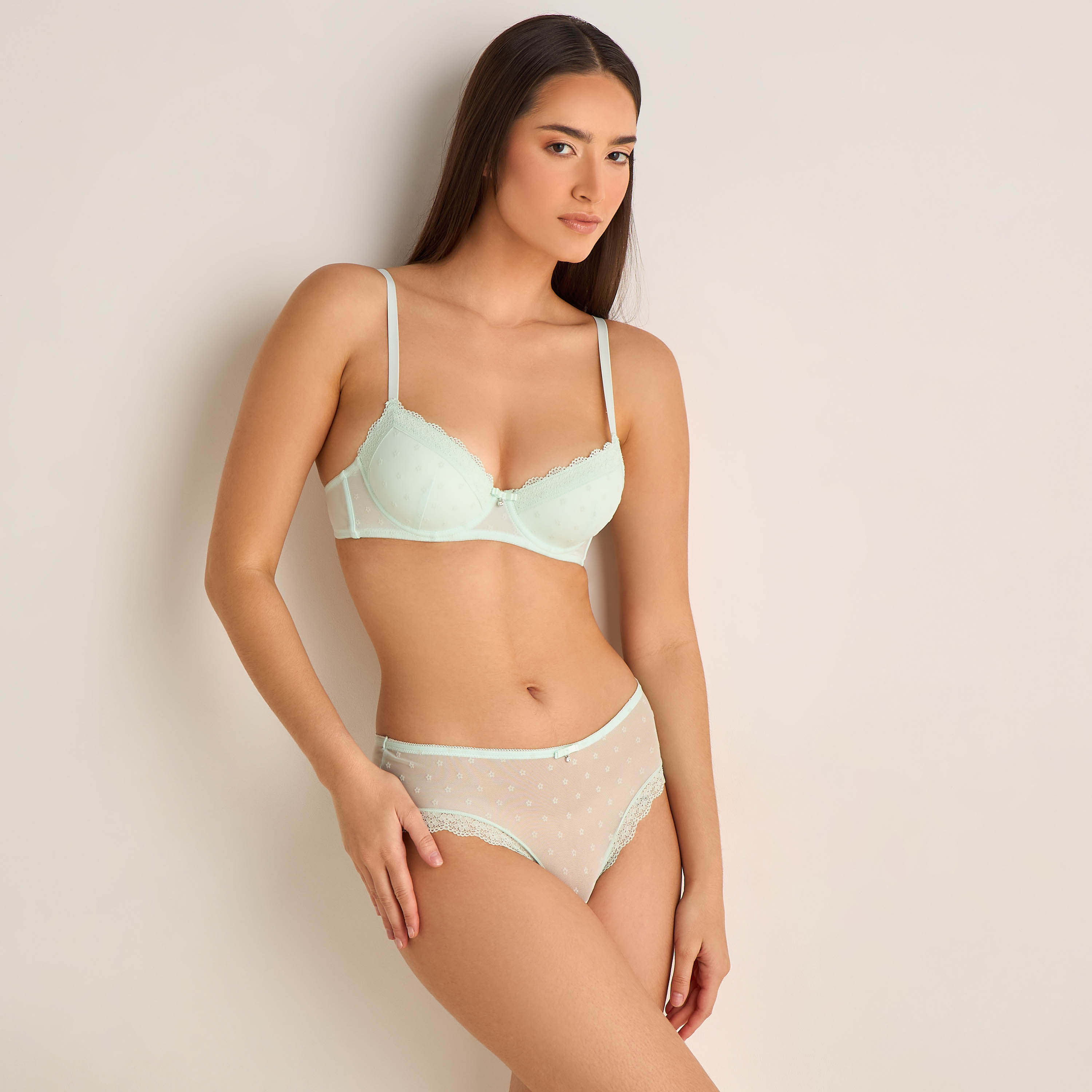 صدرية شبكية بحواف دانتيل-women-clothing-lingerie-bras-image-5