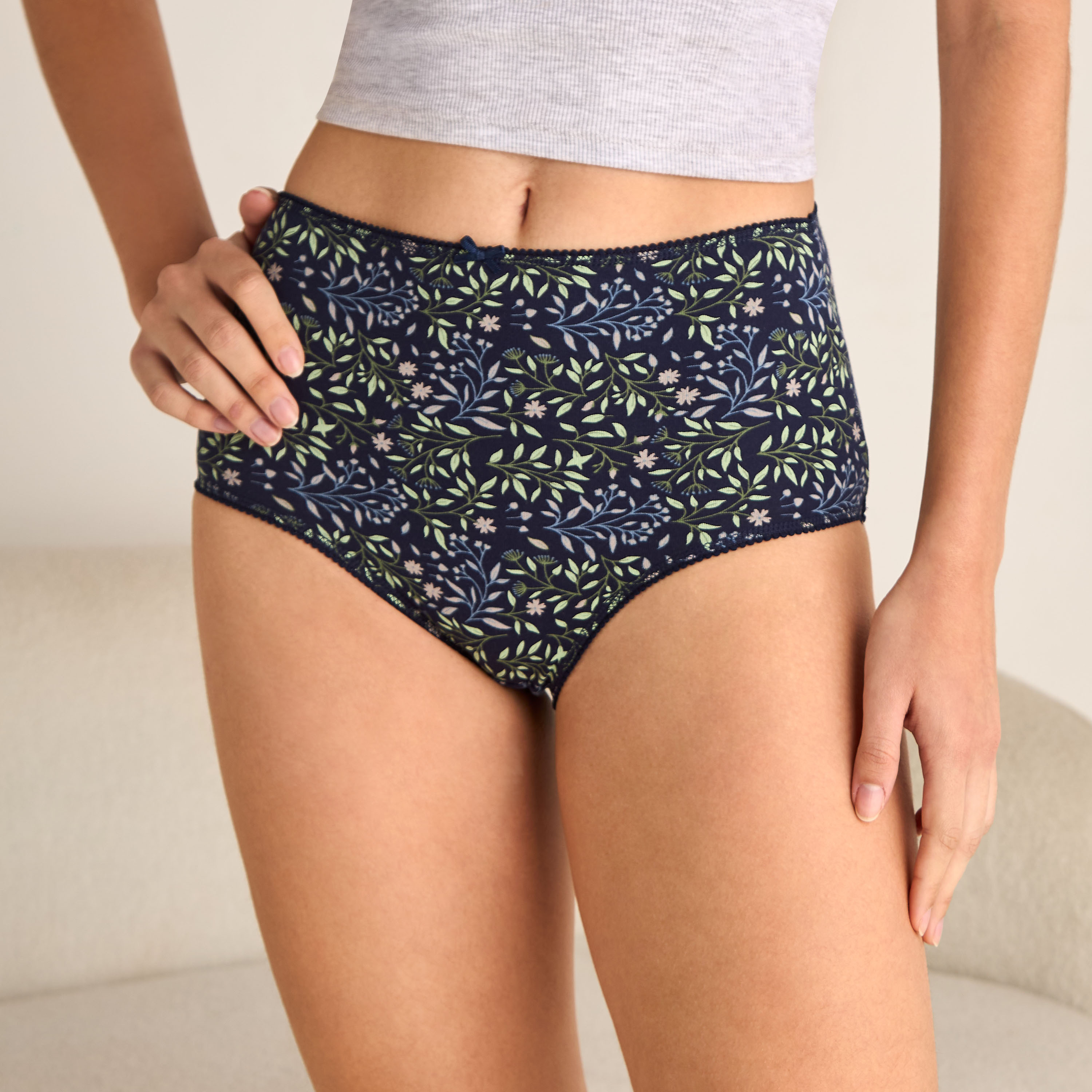 Set of 5 - Full Briefs High Waist with Assorted Print-women-clothing-lingerie-panties-image-9