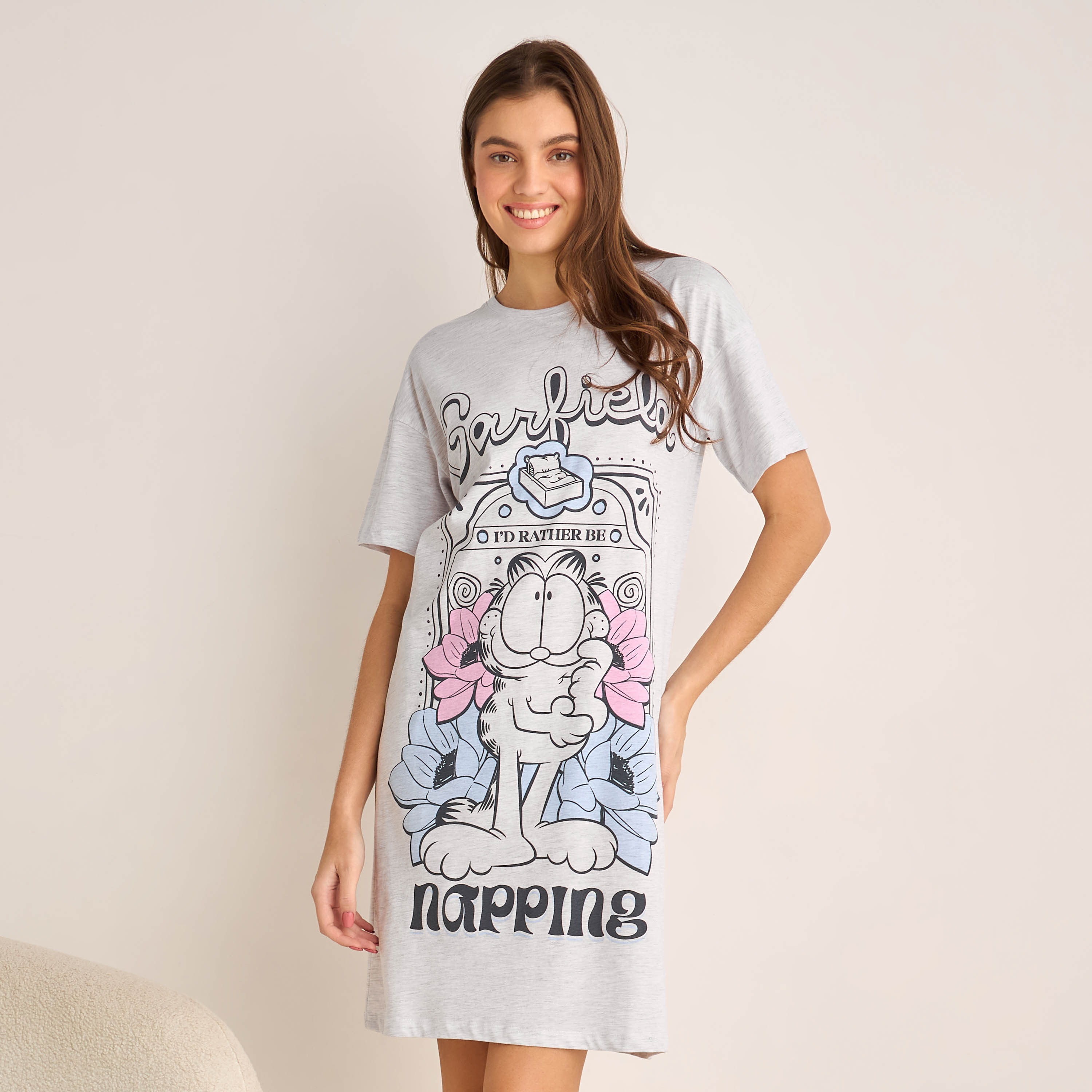 Sleepshirt Short Sleeves with Garfield Print-women-clothing-nightwear-nighties-image-1