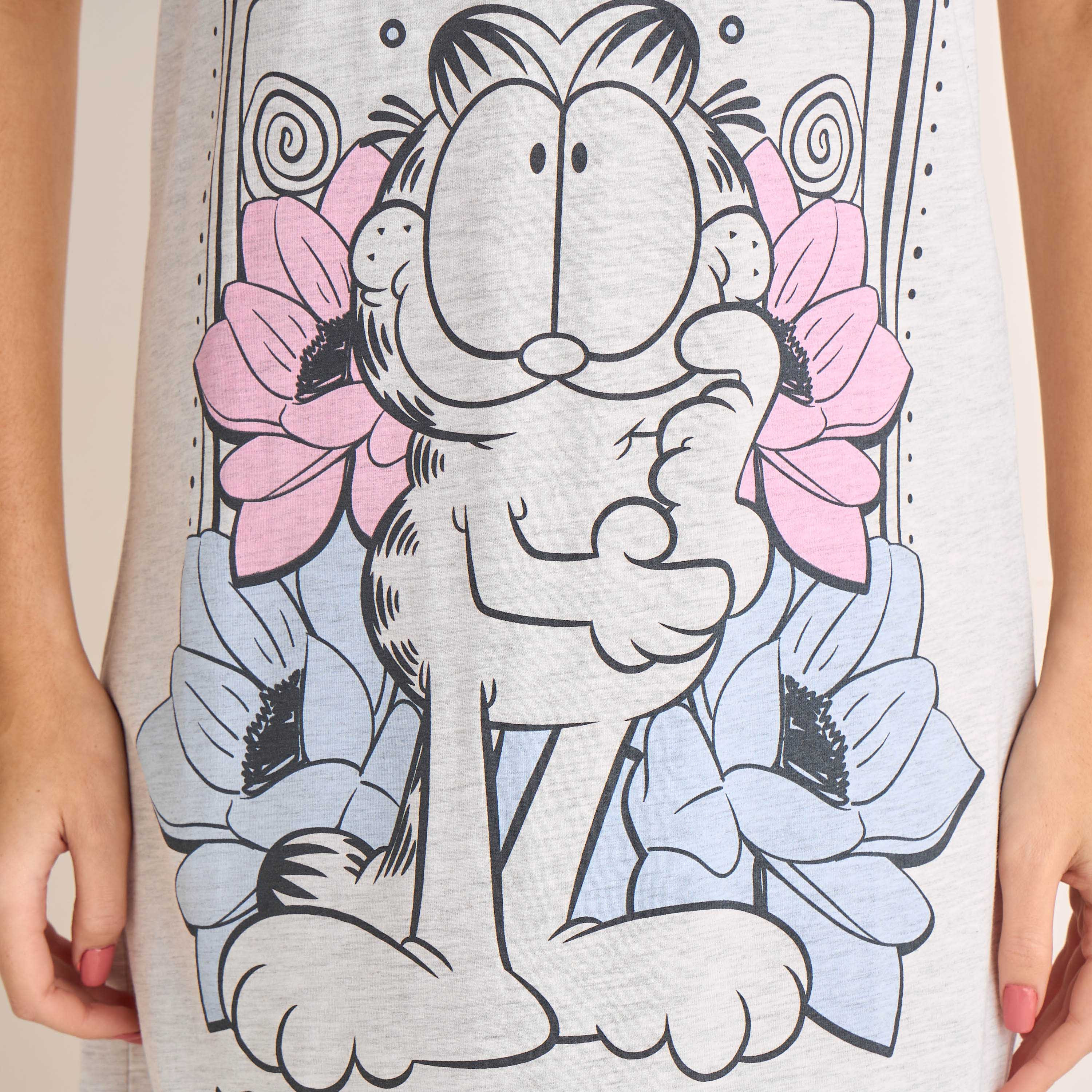 Sleepshirt Short Sleeves with Garfield Print-women-clothing-nightwear-nighties-image-5