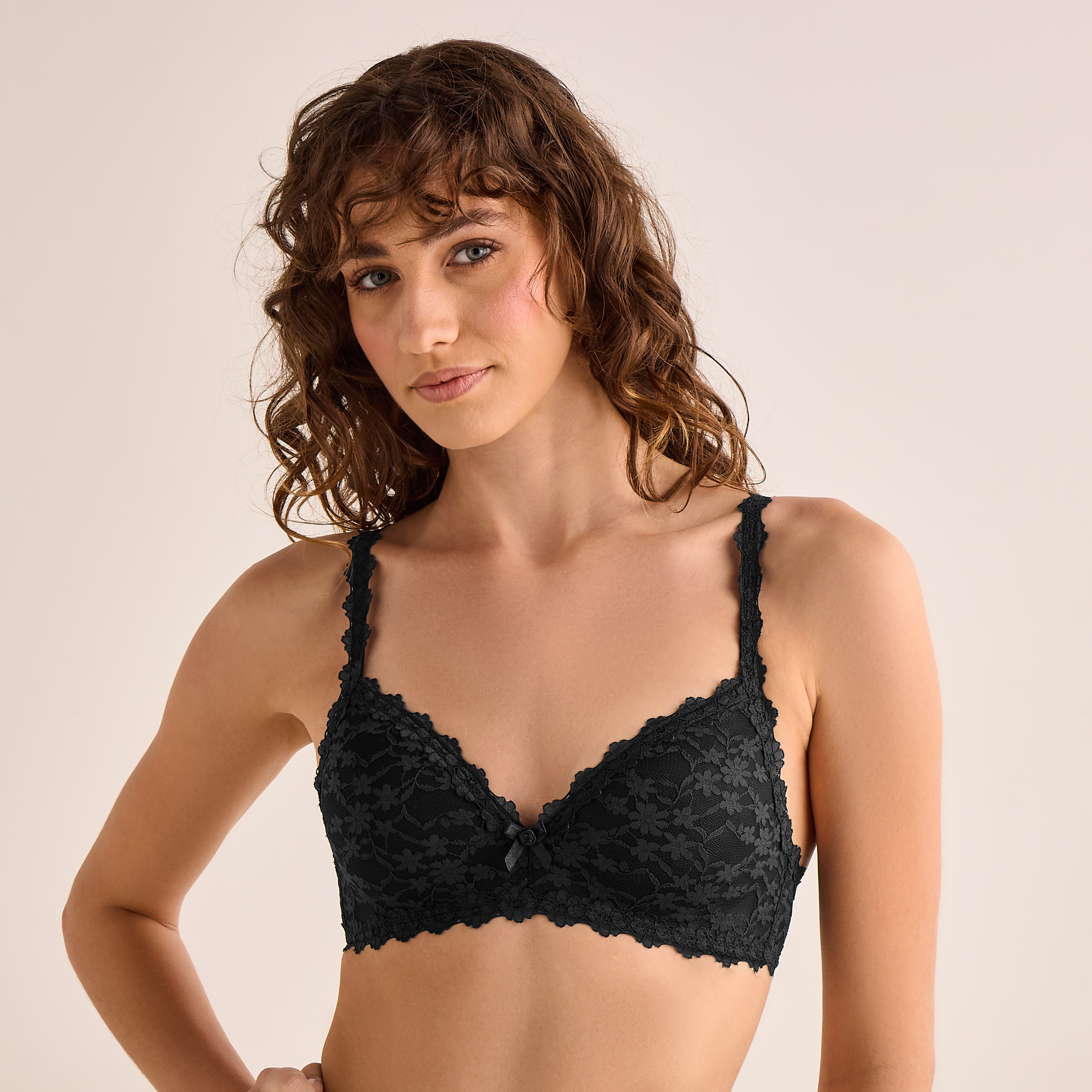 صدرية ديمي بتصميم دانتيل-women-clothing-lingerie-bras-image-1