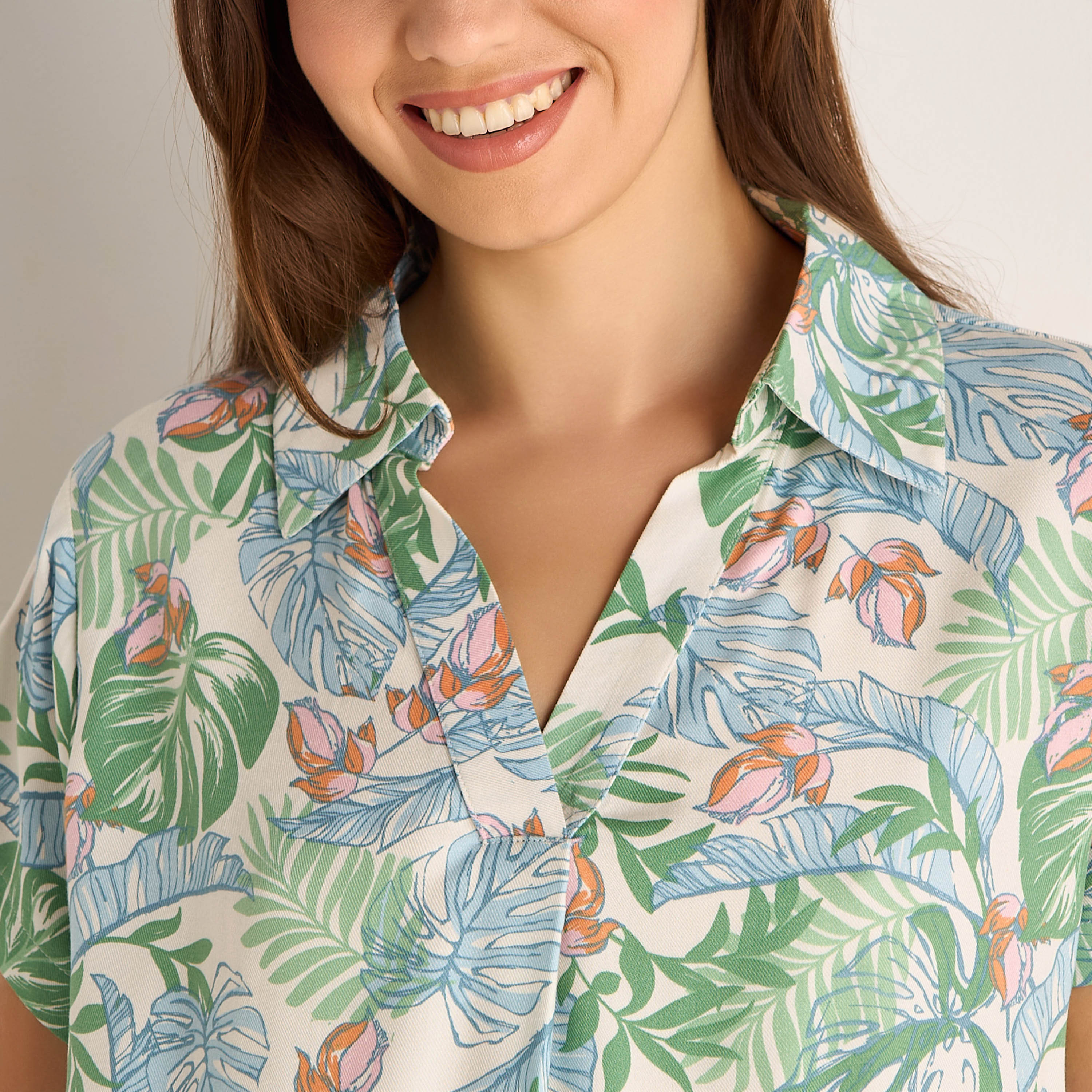 طقم قميص بأزرار وبنطلون بيجاما فيسكوز مع قناع عيون-women-clothing-nightwear-pyjamas-longsets-image-5