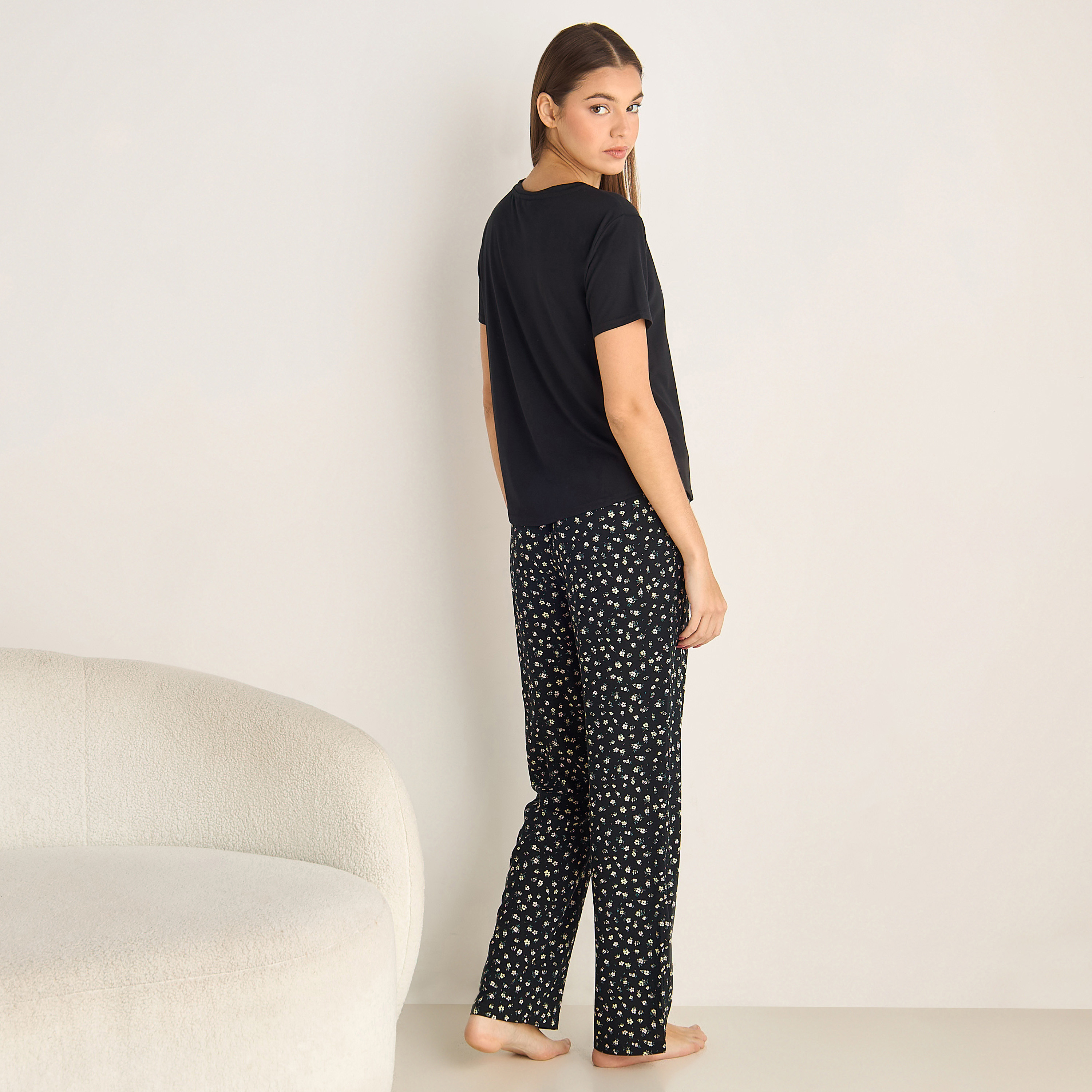 Pyjama Set T-shirt and Pants-women-clothing-nightwear-pyjamas-longsets-image-4