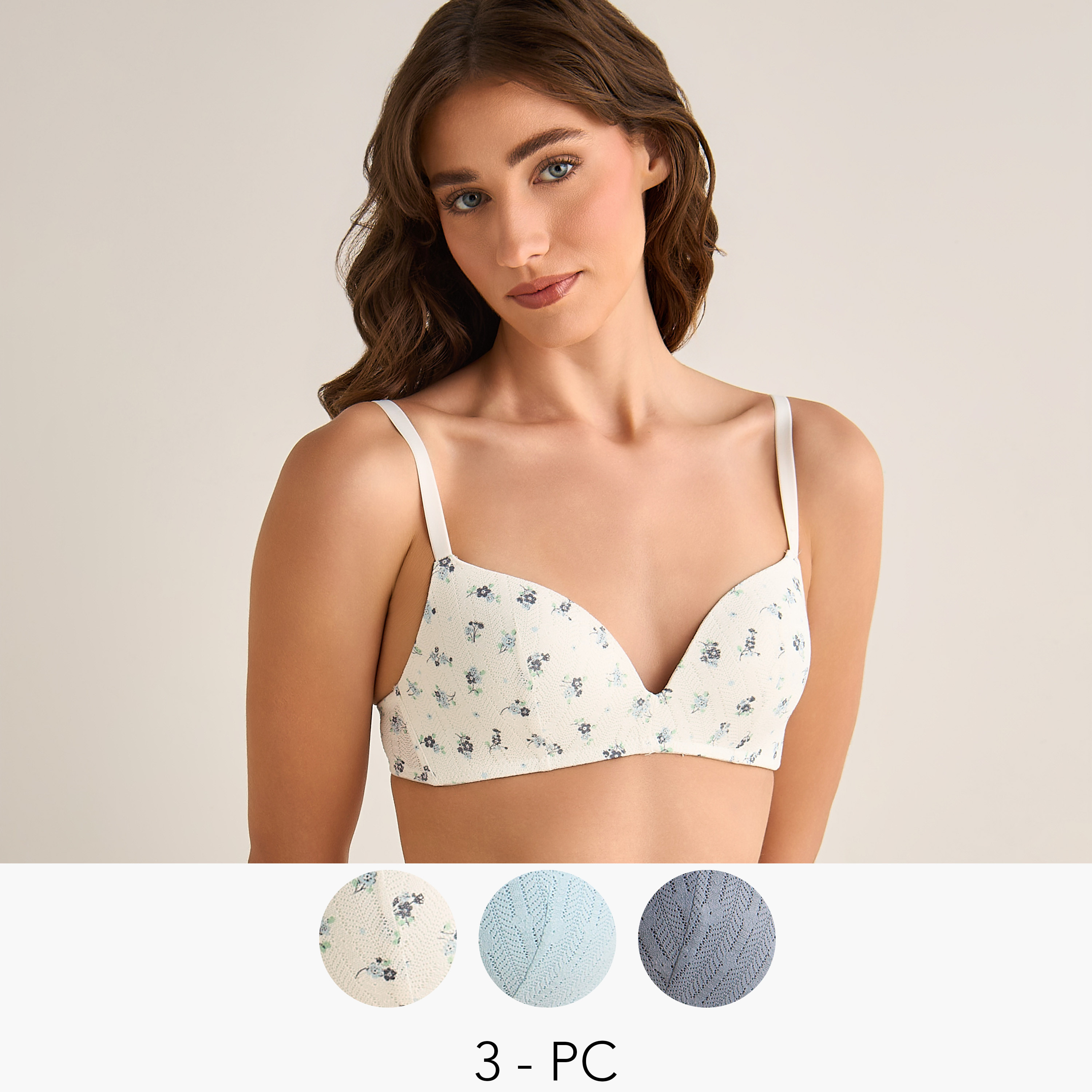 صدرية بلانج بدون خياطة - عبوة من 3 قطع-women-clothing-lingerie-bras-image-1