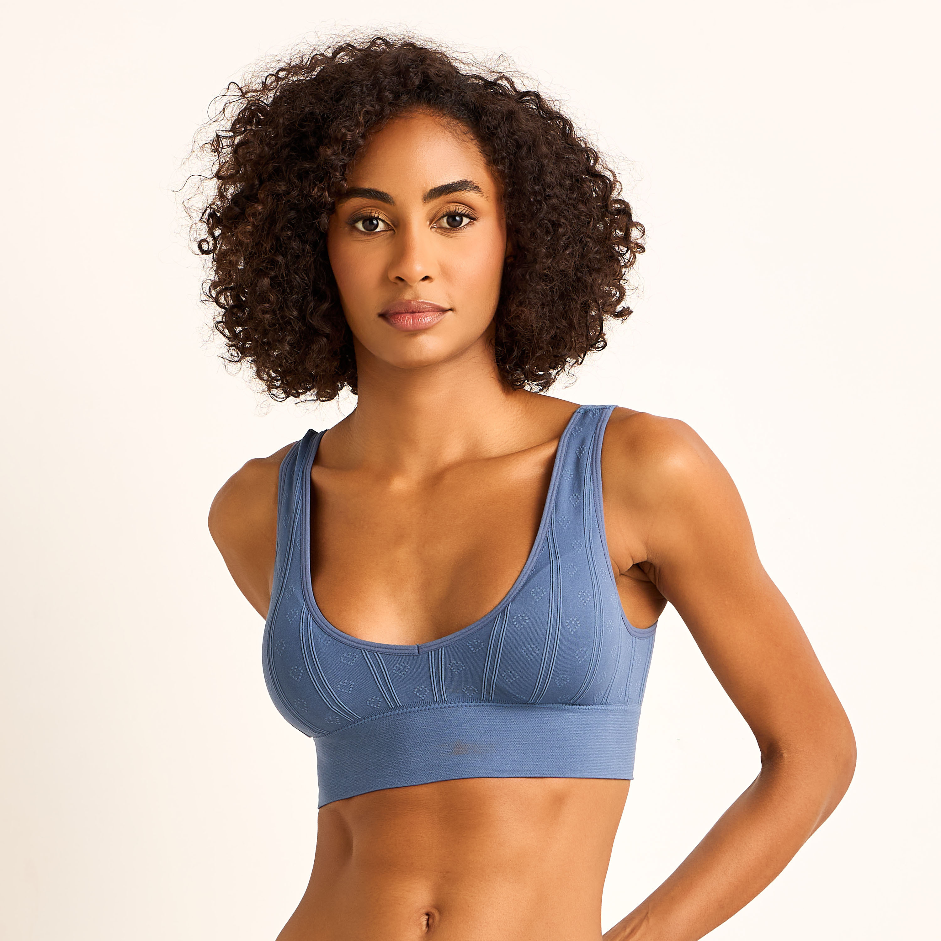 حمالة صدر بدون درزات عدد 3-women-clothing-lingerie-bras-image-5