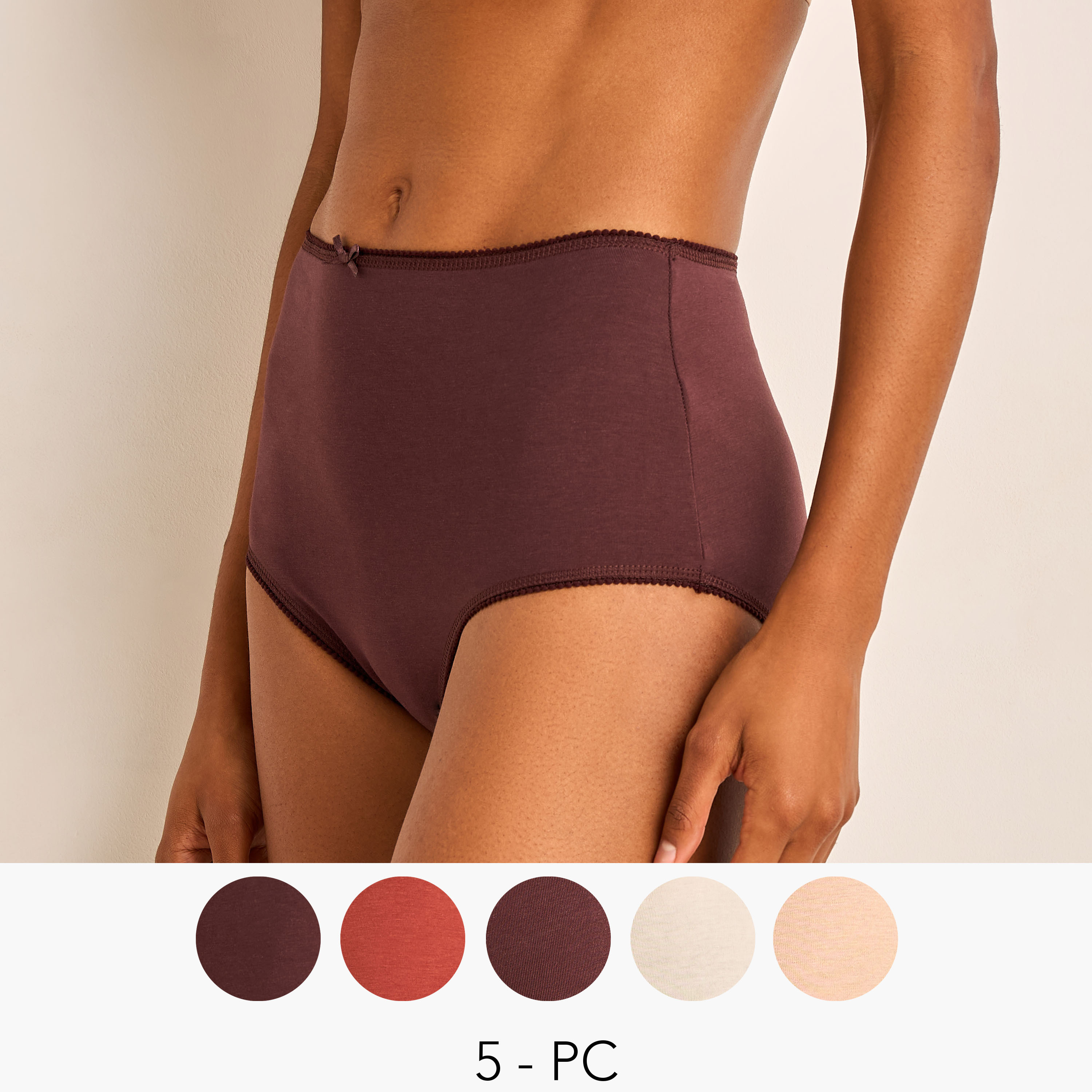 طقم من 5 - سراويل كاملة بتفاصيل فيونكة-women-clothing-lingerie-panties-image-1