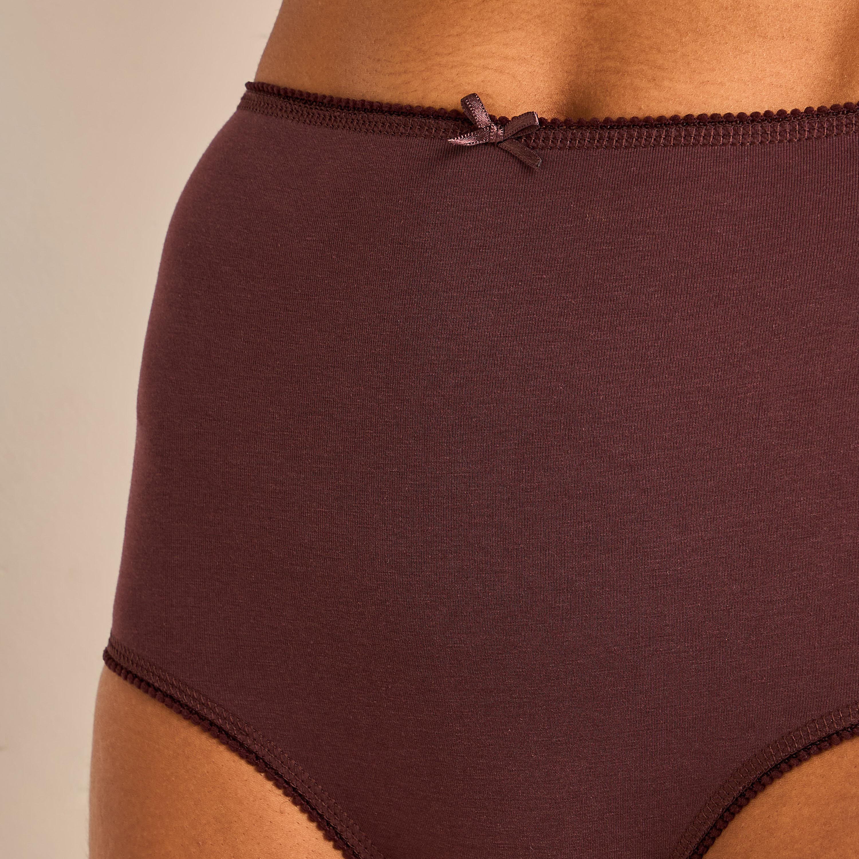طقم من 5 - سراويل كاملة بتفاصيل فيونكة-women-clothing-lingerie-panties-image-3