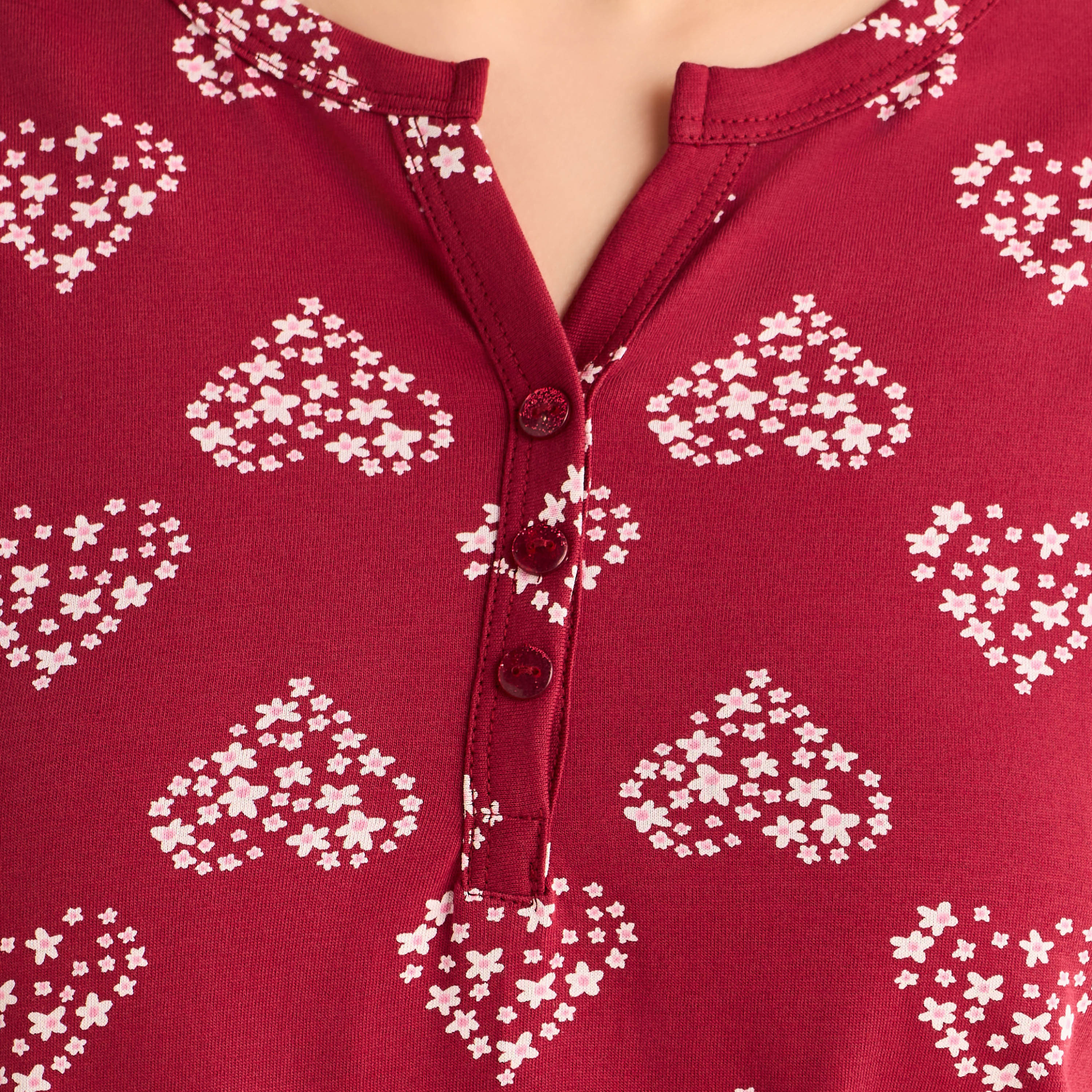 فستان نوم قطن ميدي بأكمام قصيرة وطبعات-women-clothing-nightwear-nighties-image-1