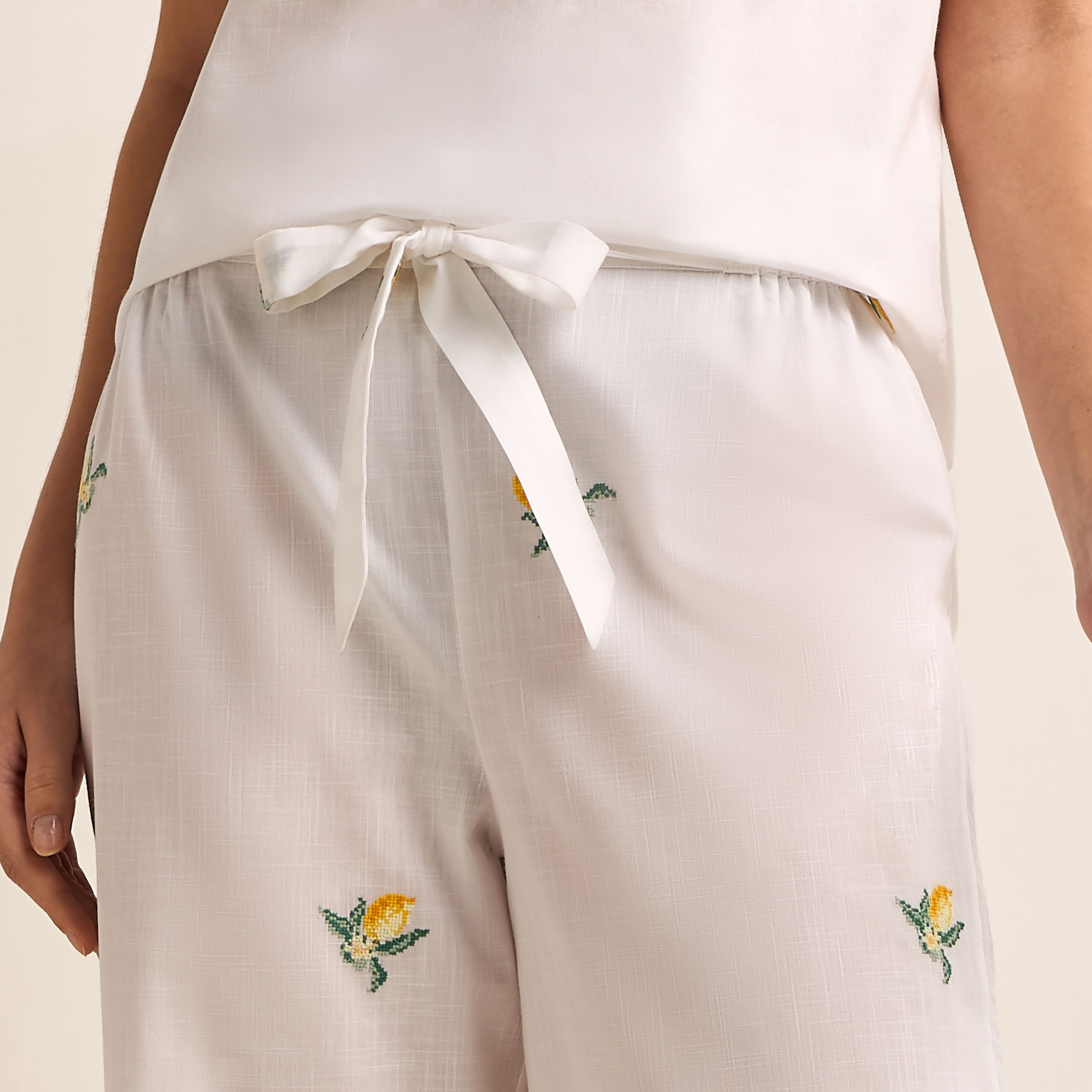 Pyjama Set Top & Trousers-women-clothing-nightwear-pyjamas-longsets-image-2
