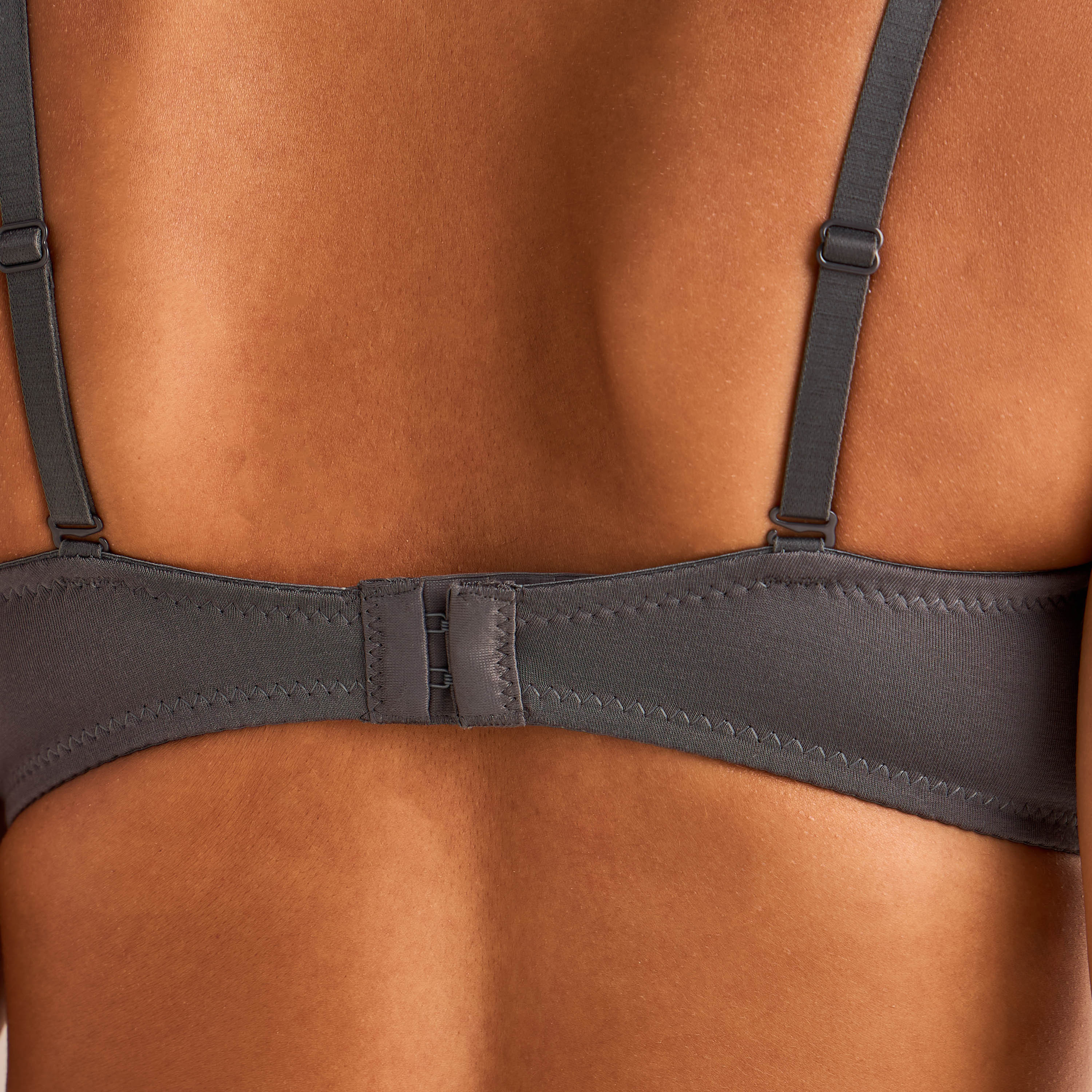 طقم صدريات بالكونيت من قطعتين-women-clothing-lingerie-bras-image-5