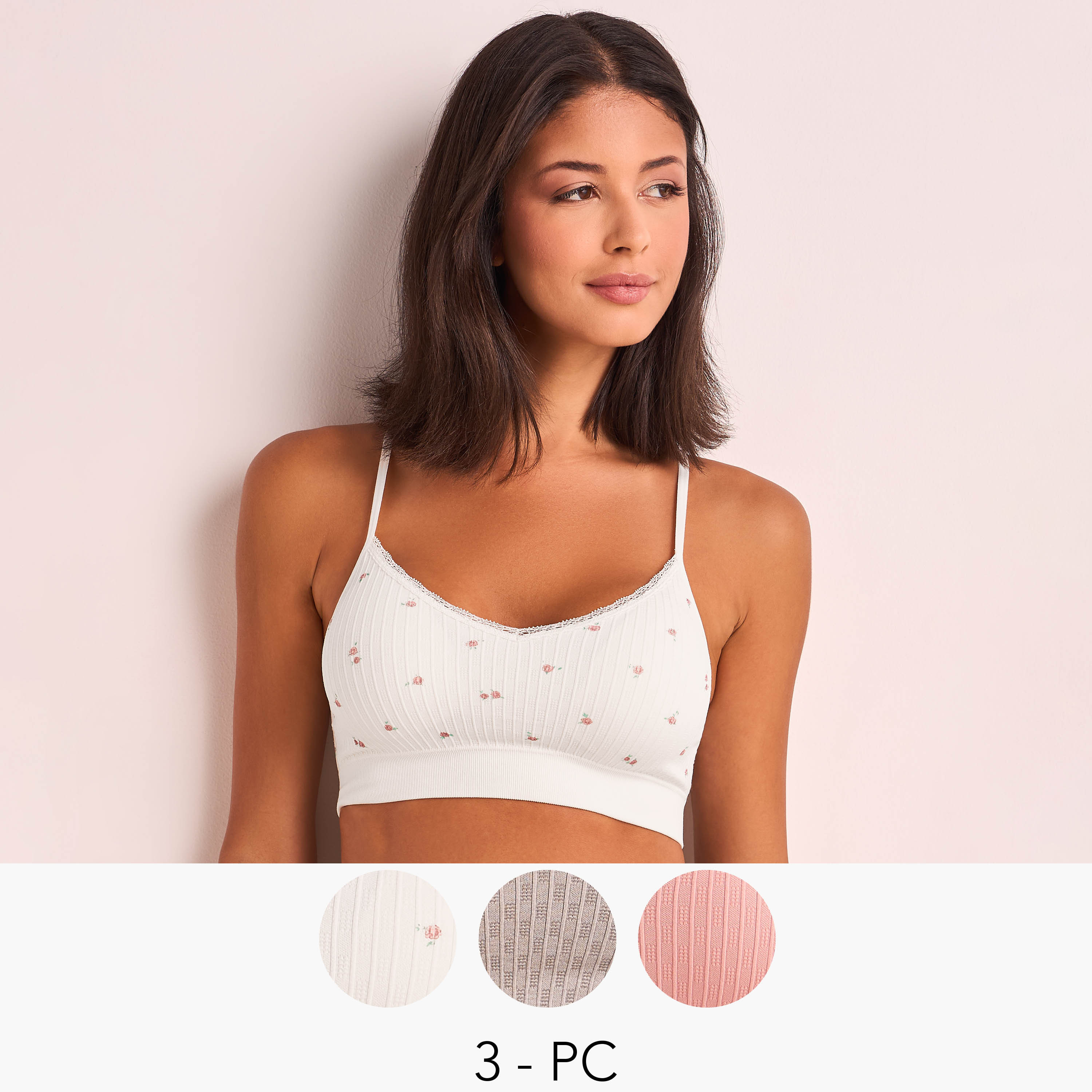 طقم صدريات براليت بدون خياطة 3 قطع-women-clothing-lingerie-bras-image-1