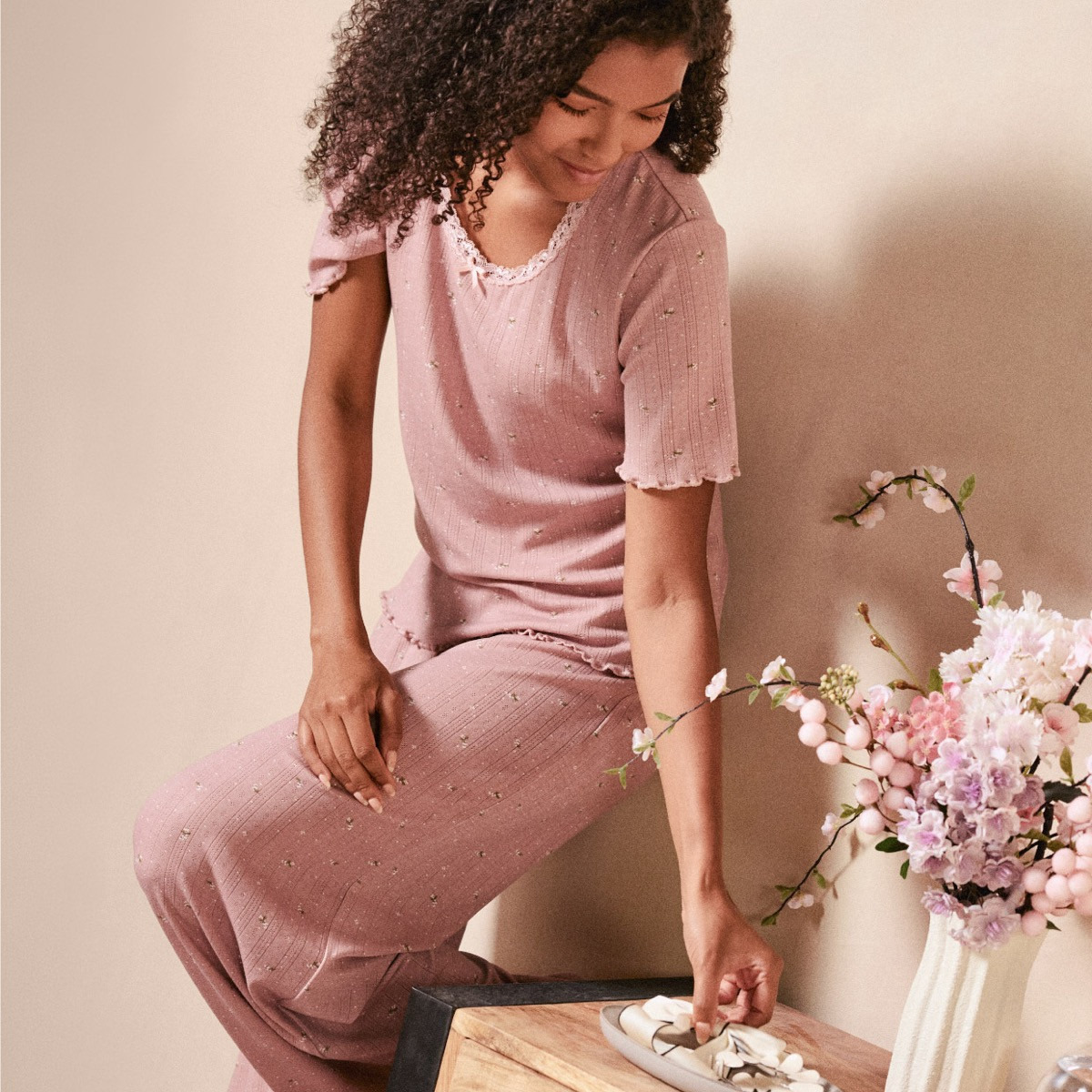 طقم بيجاما بنطلون وبلوزة من سبلاش إنتيميتس-women-clothing-nightwear-pyjamas-longsets-image-1
