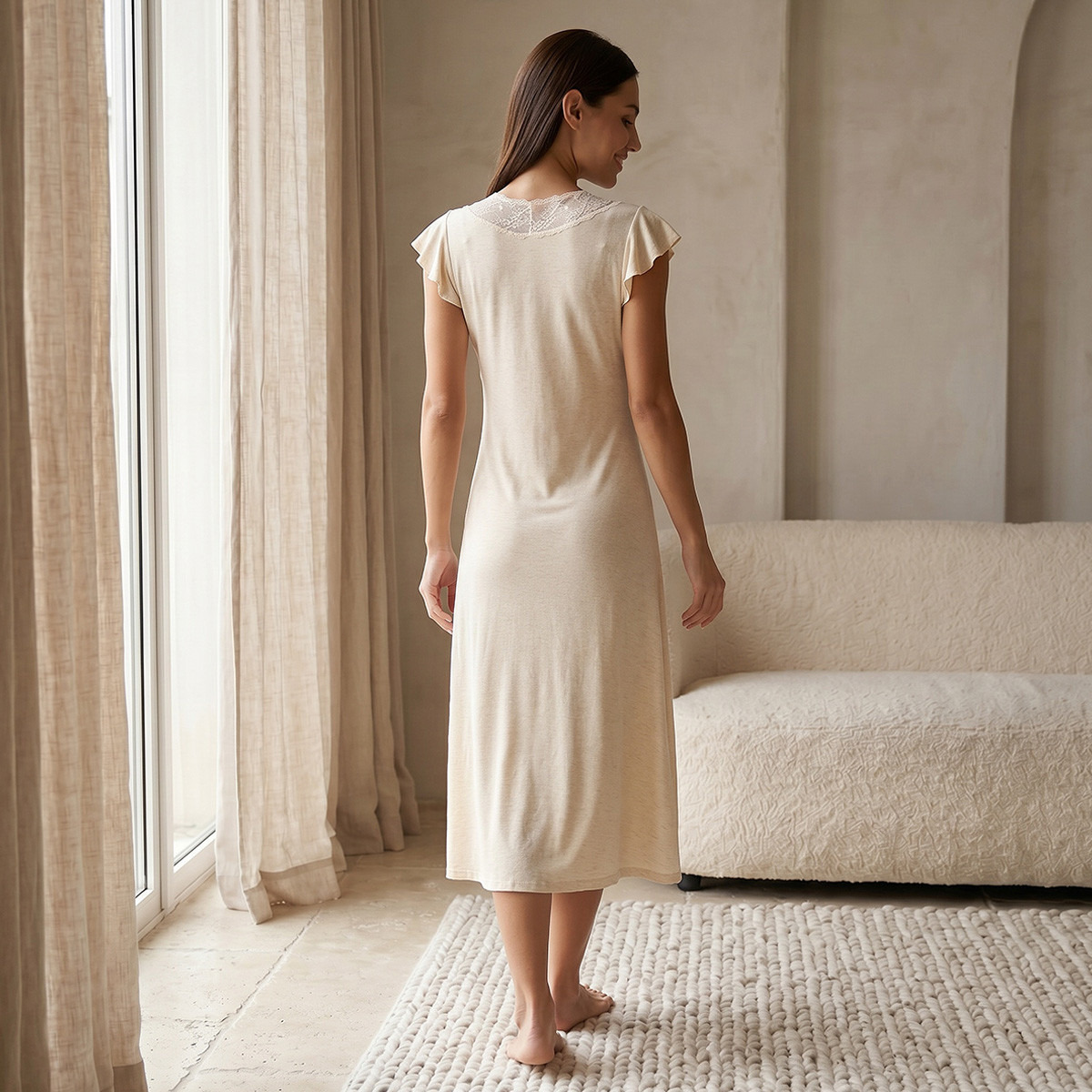 فستان نوم دون أكمام بحافة دانتيل من سبلاش إنتيميتس-women-clothing-nightwear-nighties-image-5