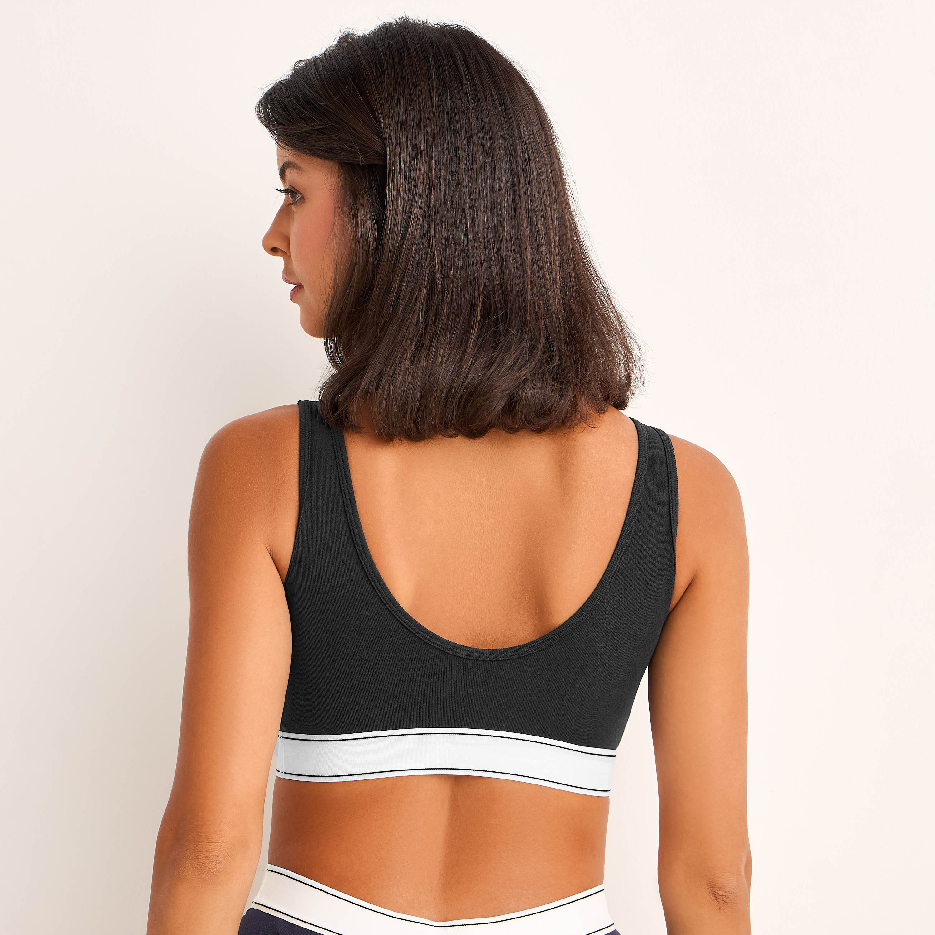صدرية بدون خياطة بحافة مطاطية عريضة من سبلاش إنتيمتس-women-clothing-lingerie-bras-image-10