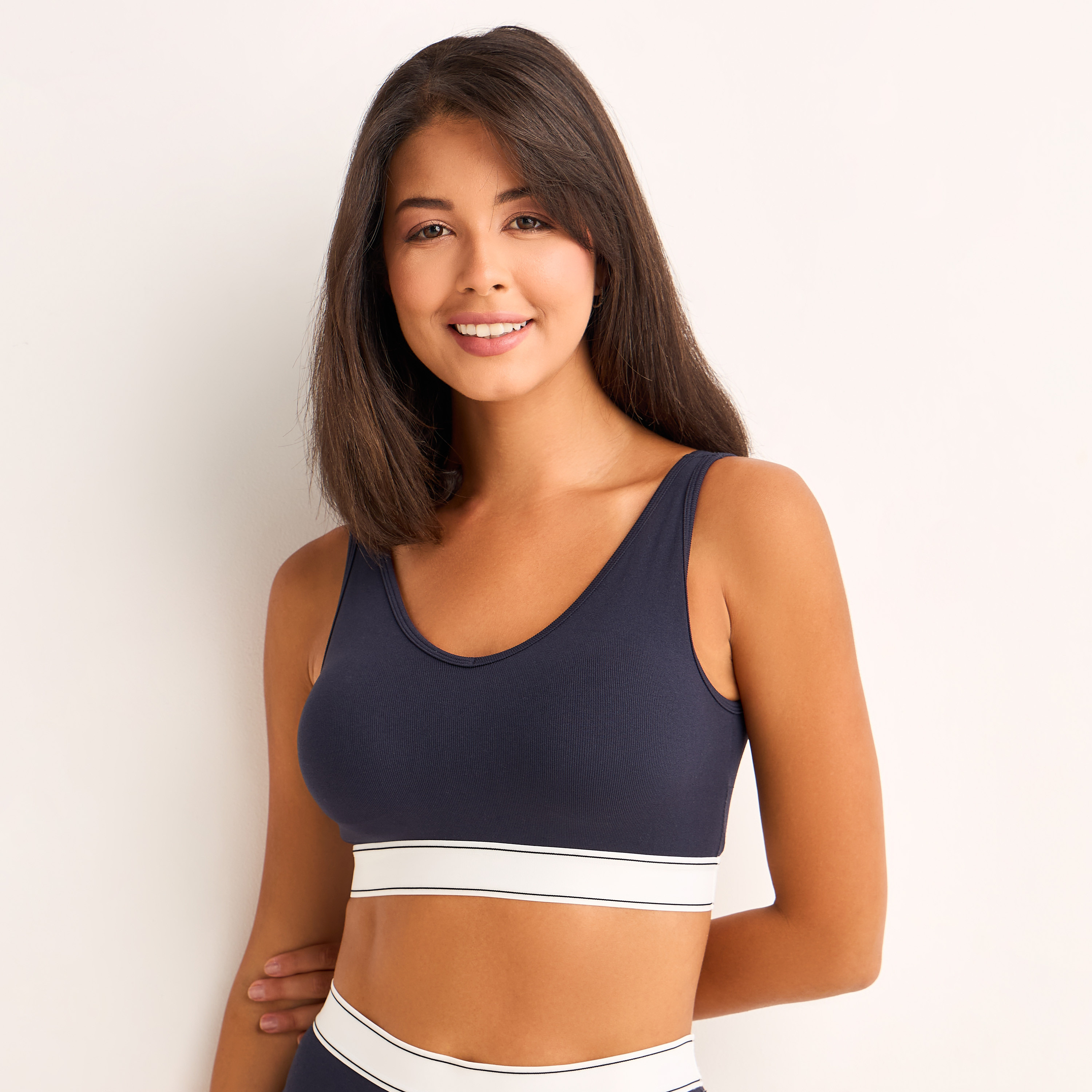 صدرية بدون خياطة بحافة مطاطية عريضة من سبلاش إنتيمتس-women-clothing-lingerie-bras-image-9