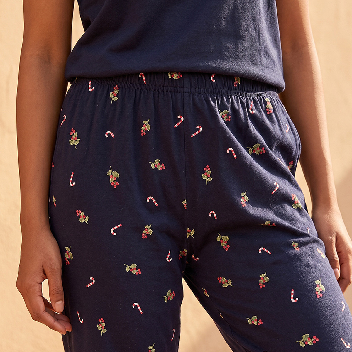 Pyjama Set V-neck T-shirt & Trousers Cotton-women-clothing-nightwear-pyjamas-longsets-image-7
