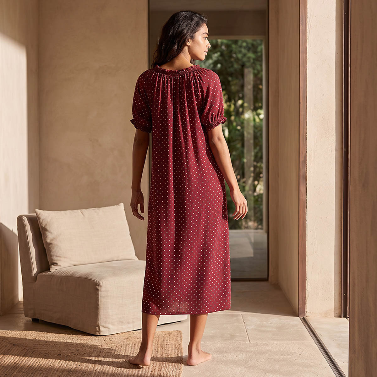 فستان نوم فيسكوز بطبعات منقطة من سبلاش إنتيميتس-women-clothing-nightwear-nighties-image-2