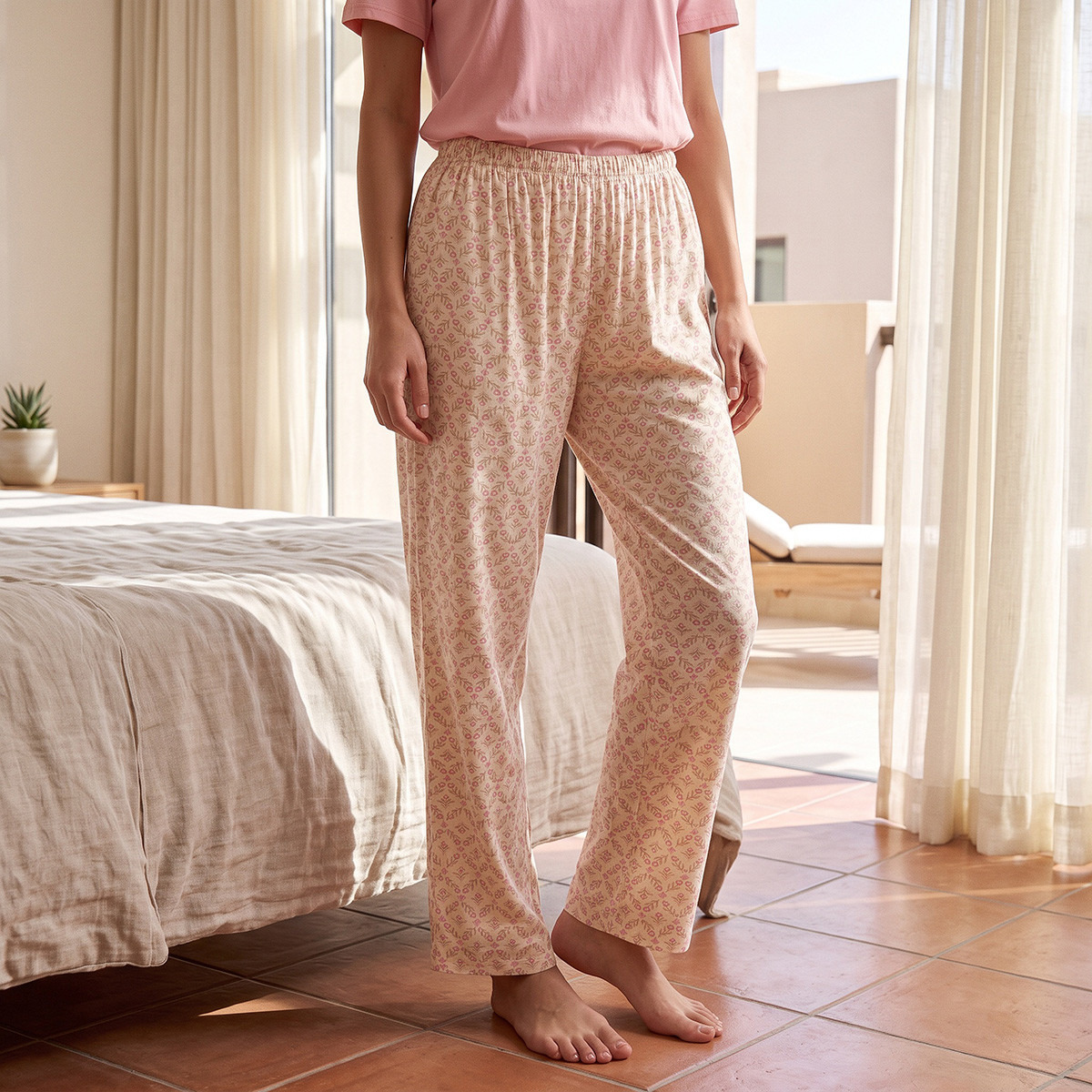 طقم بيجاما بنطلون وتيشيرت بطبعات من سبلاش إنتيميتس-women-clothing-nightwear-pyjamas-longsets-image-5