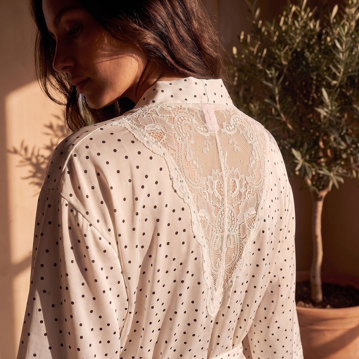 روب ساتان منقط من سبلاش إنتيميتس-women-clothing-nightwear-robes-image-6