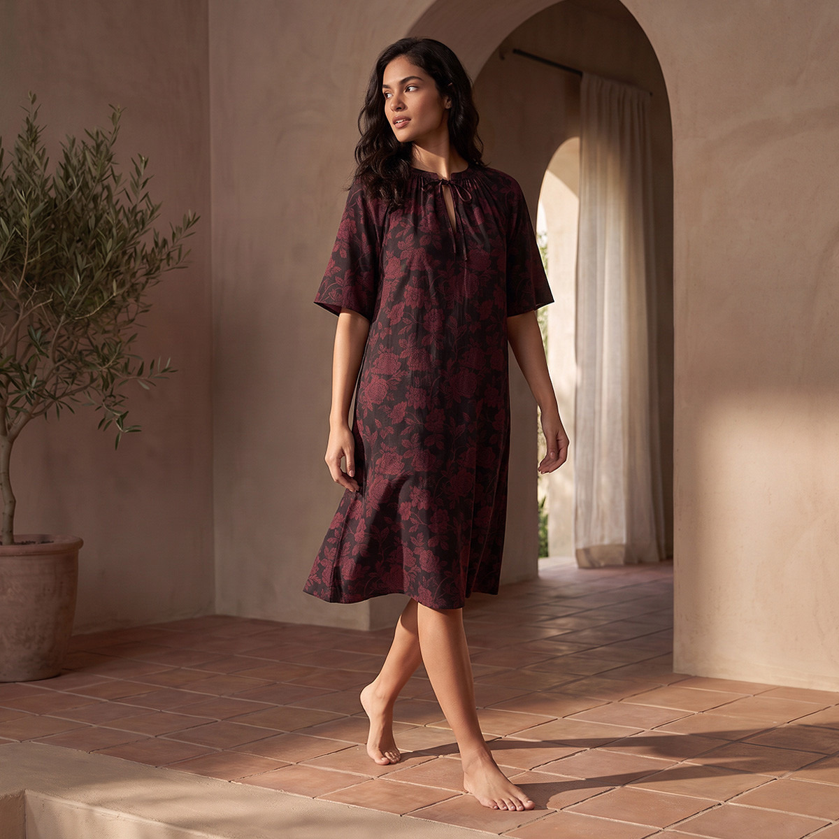 فستان نوم فيسكوز بطول الركبة من سبلاش إنتيميتس - طقم من قطعتين-women-clothing-nightwear-nighties-image-5