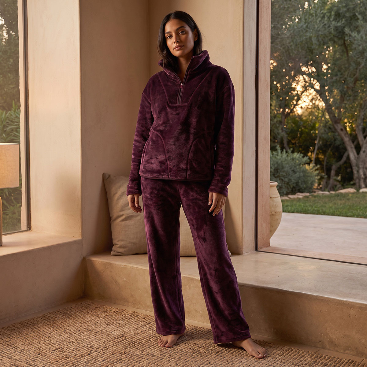 طقم بنطلون بيجاما وبلوزة برقبة عالية من سبلاش إنتيميتس-women-clothing-nightwear-pyjamas-longsets-image-2